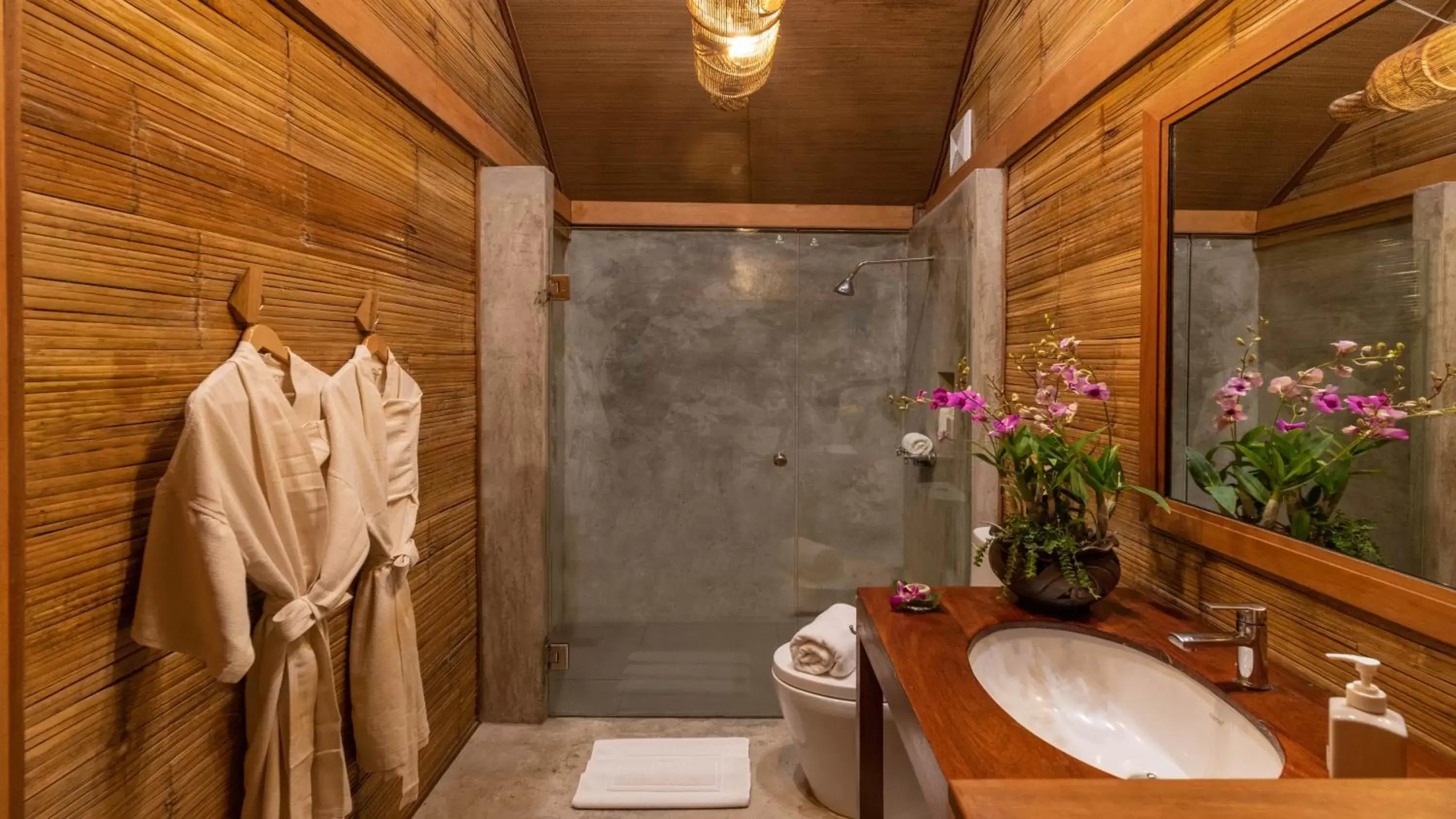 Bathroom in Pai Village Boutique Resort