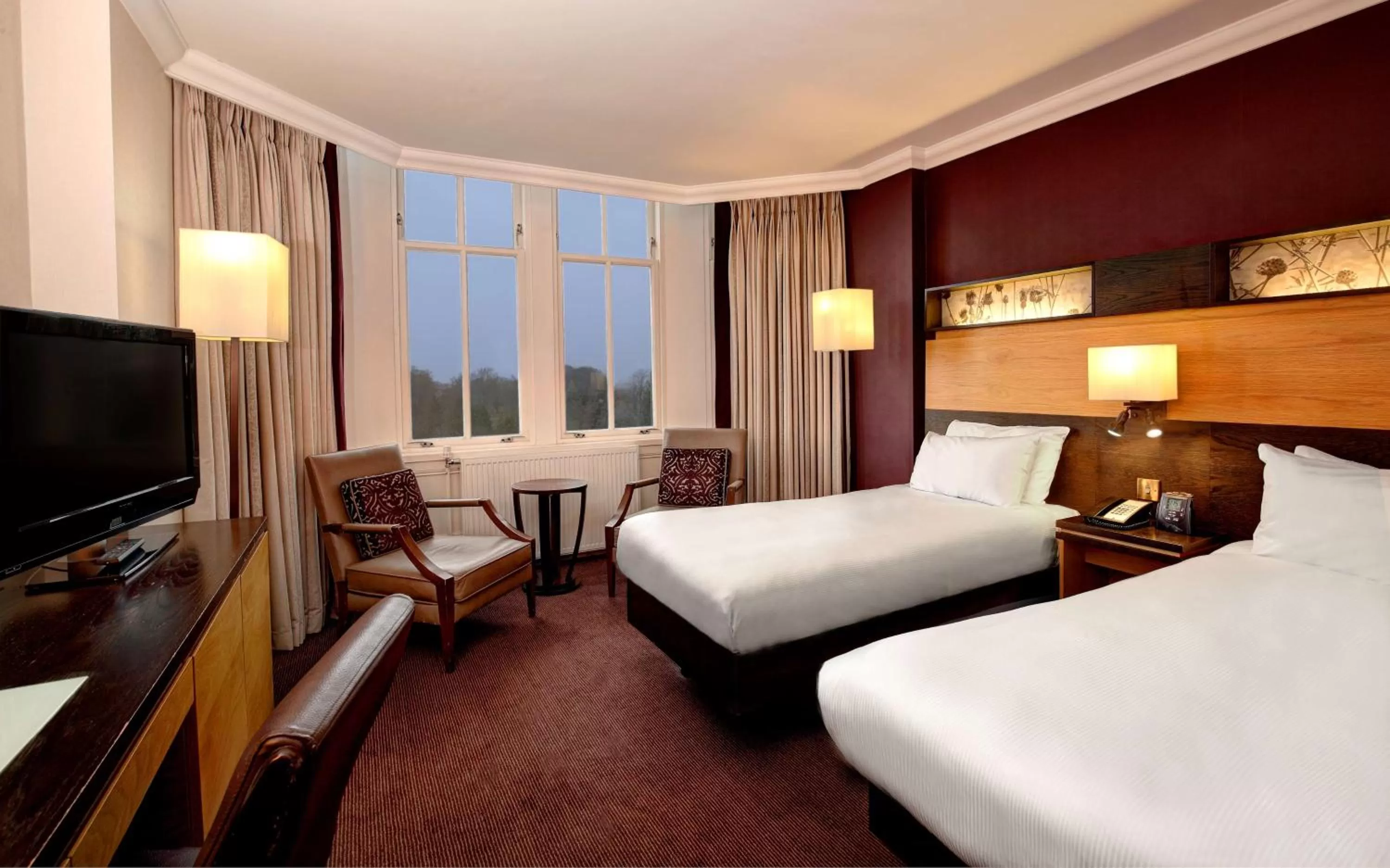 Bed in DoubleTree by Hilton Dunblane Hydro Hotel