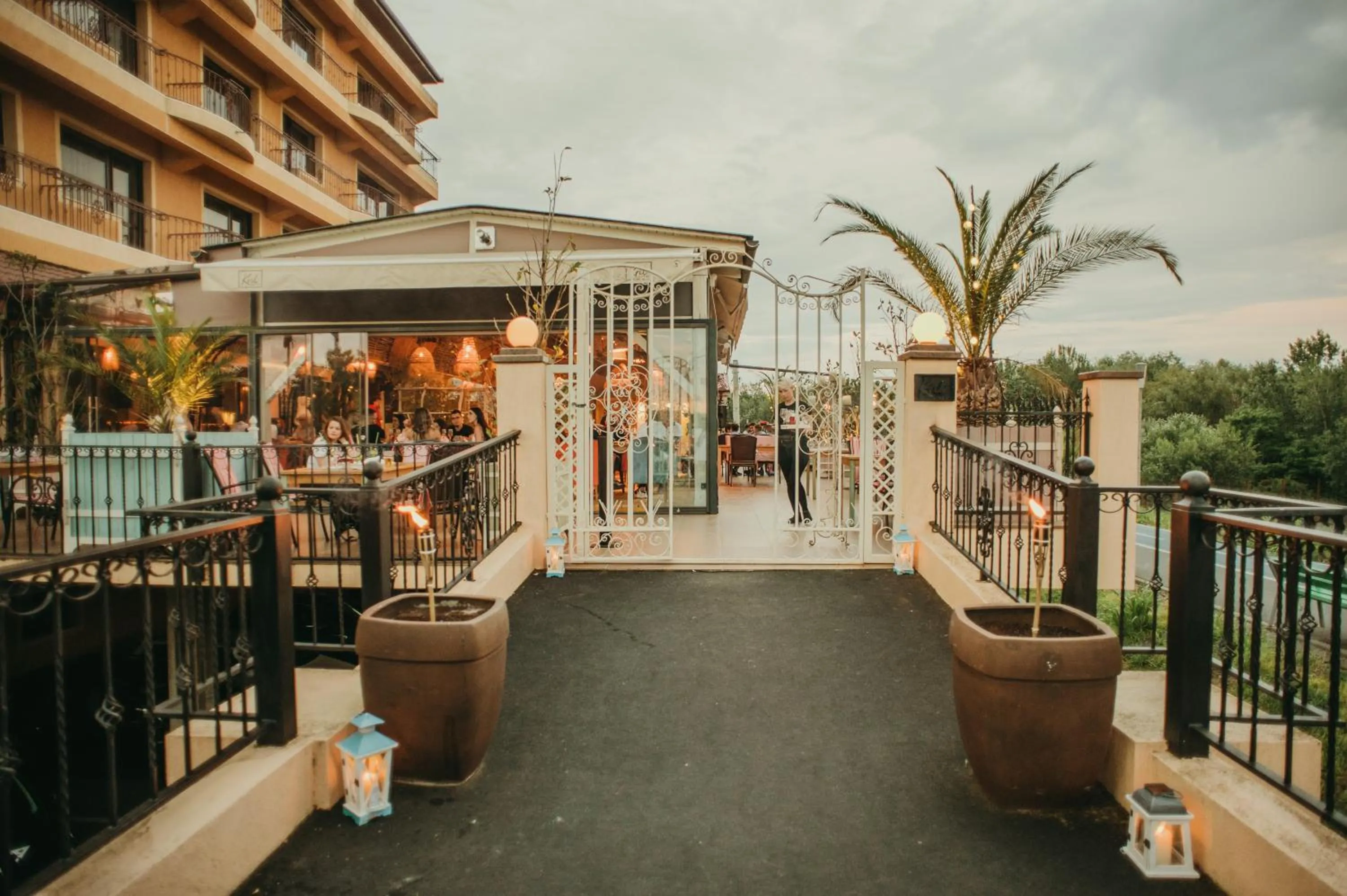 Facade/entrance in Hotel Coandi