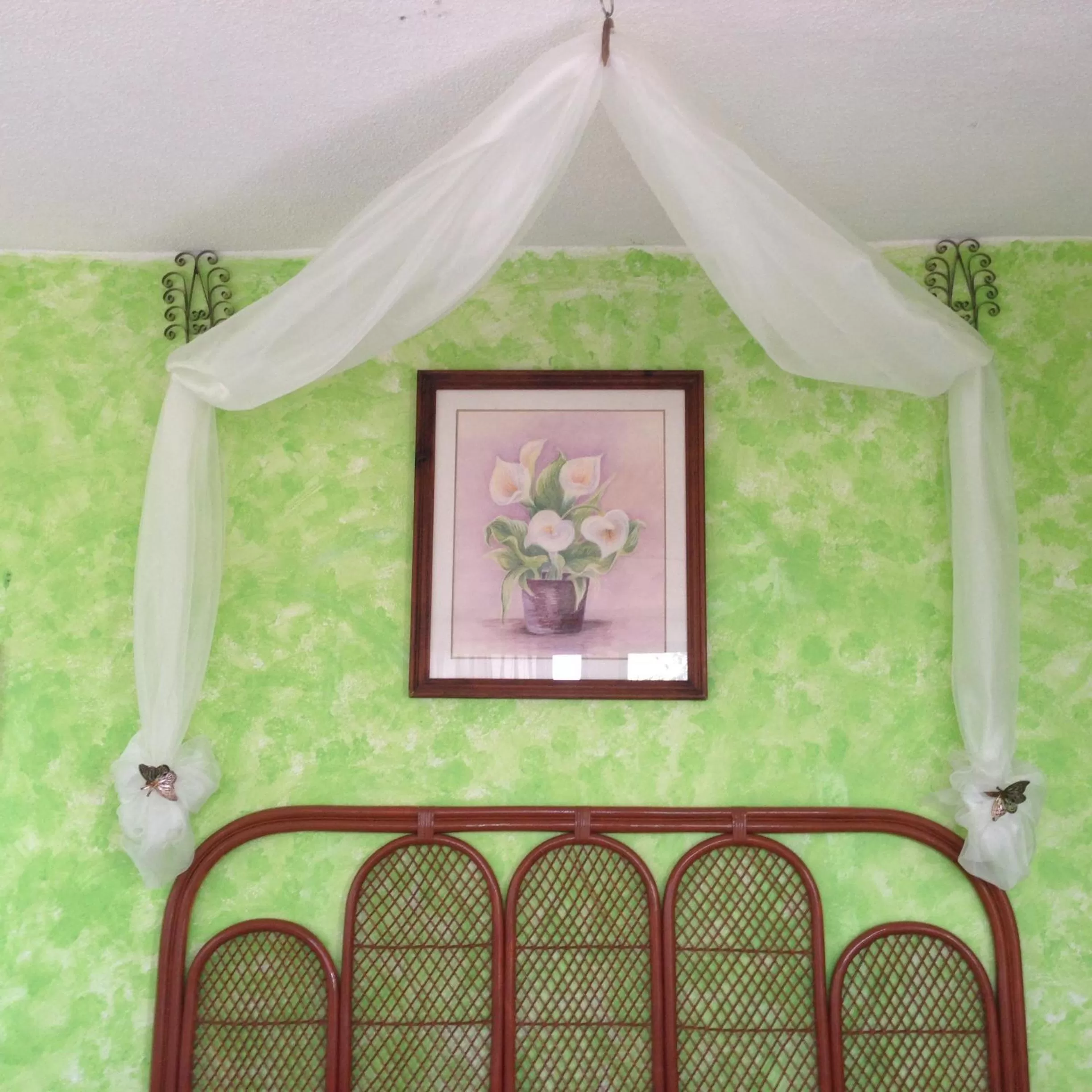 Decorative detail, Bed in La Casa de los Globos