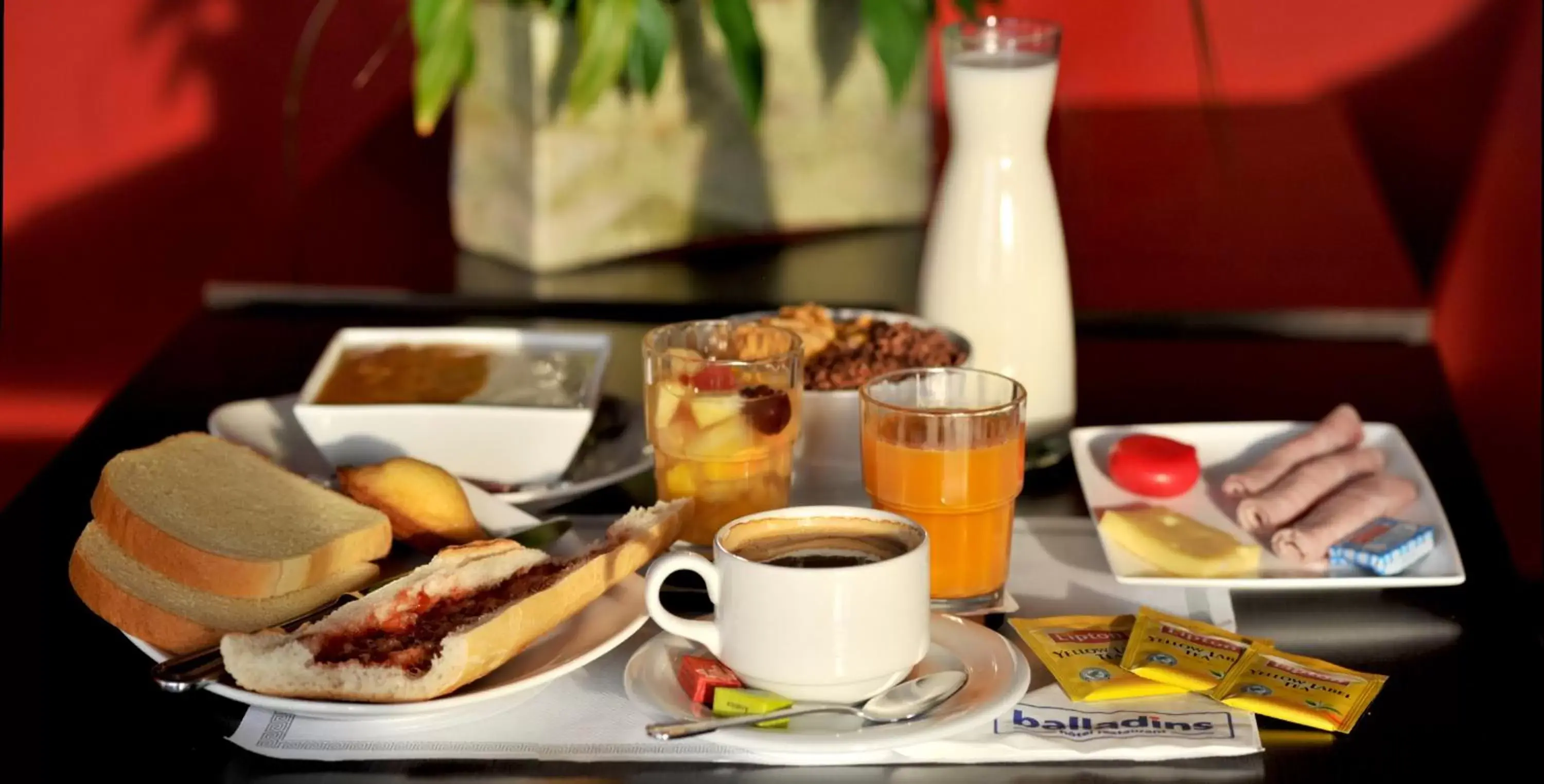 Food, Breakfast in initial by balladins Amiens / Longueau
