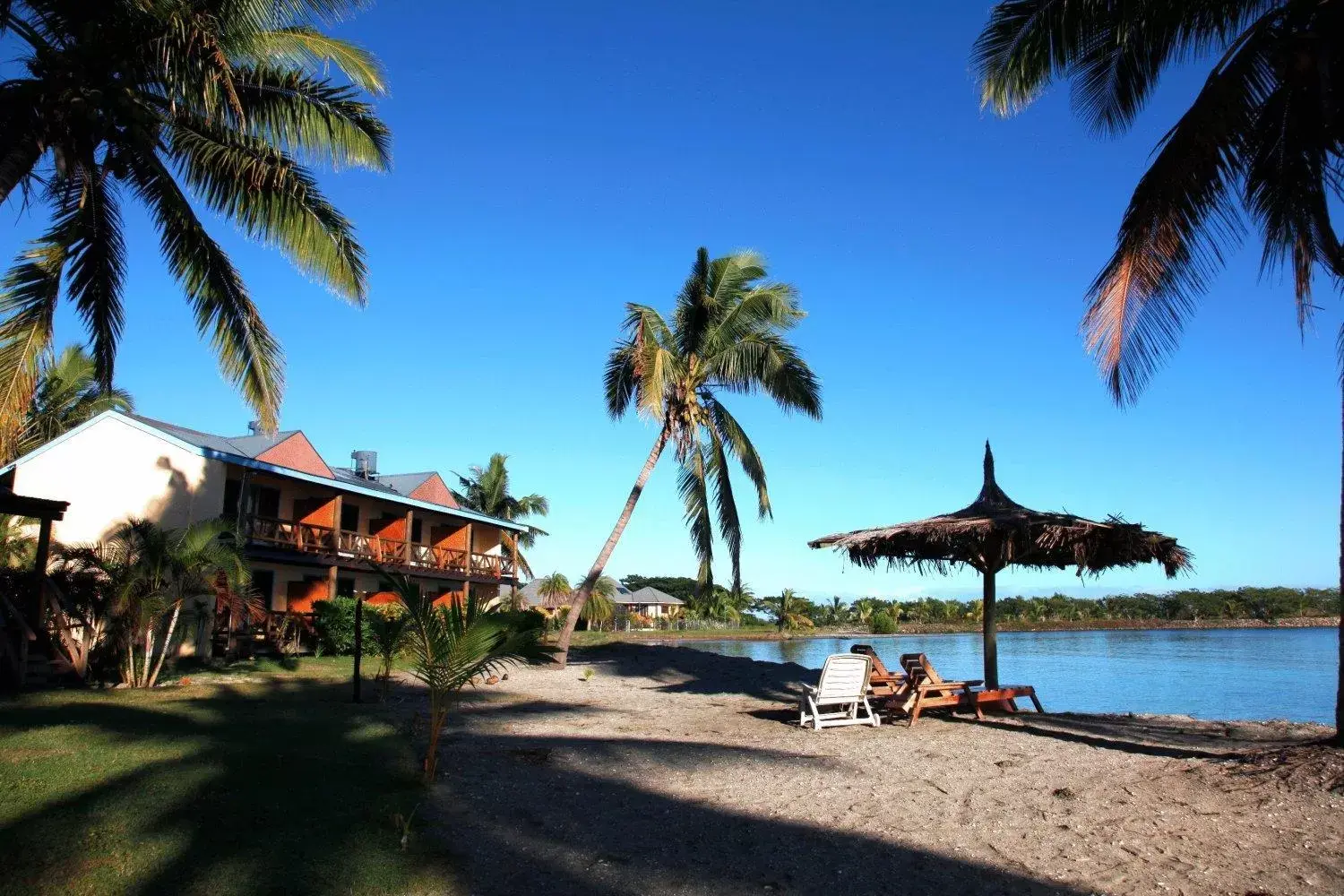 Facade/entrance, Beach in Club Fiji Resort