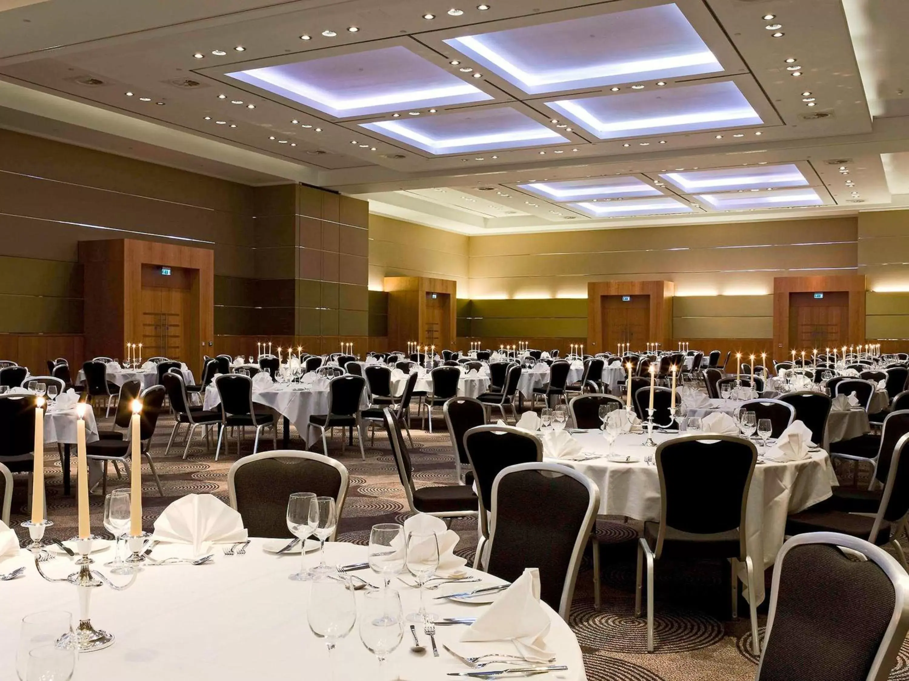 Meeting/conference room, Banquet Facilities in Sofitel London Heathrow
