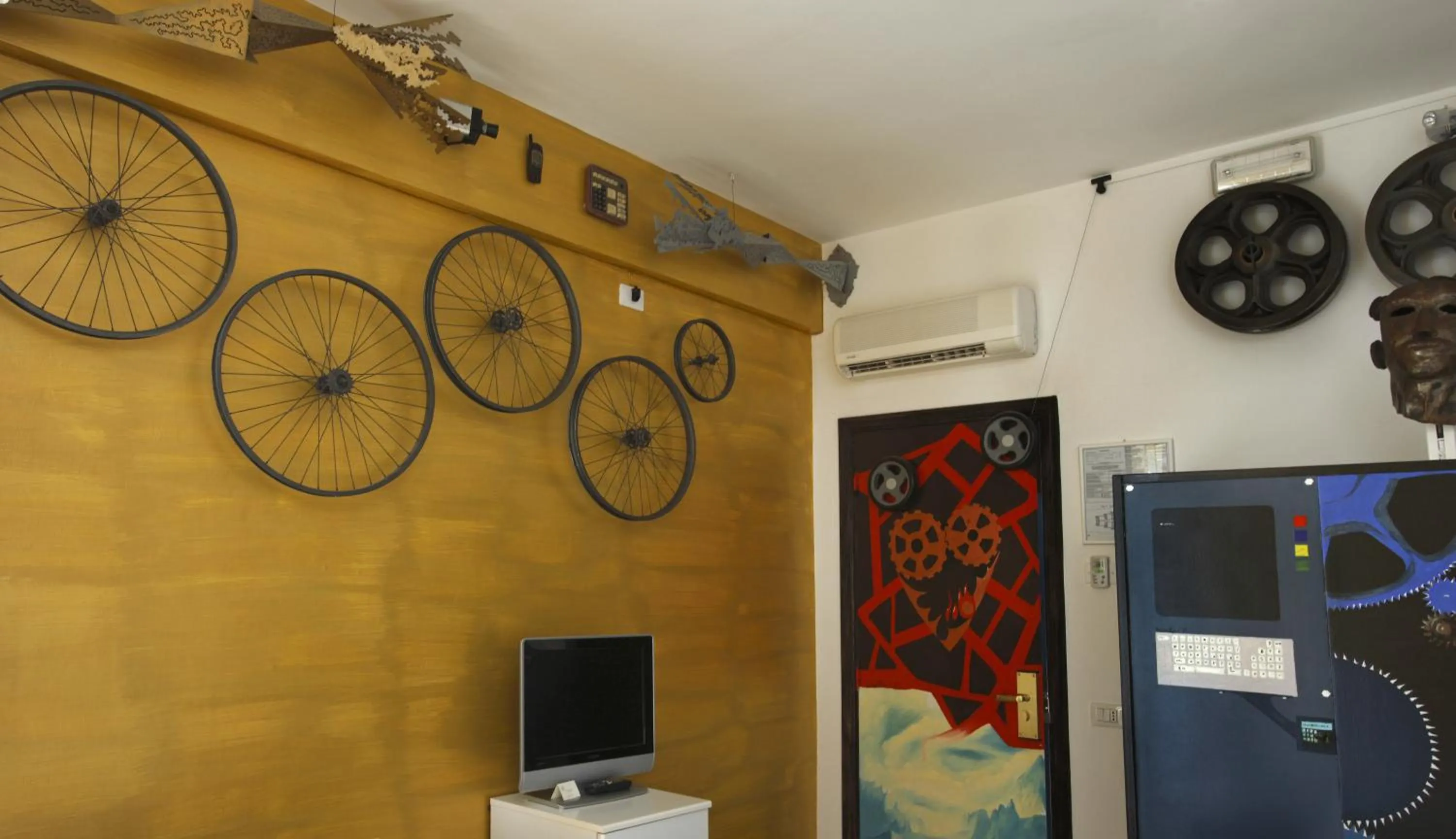 Photo of the whole room in Hotel Alexander Museum Palace