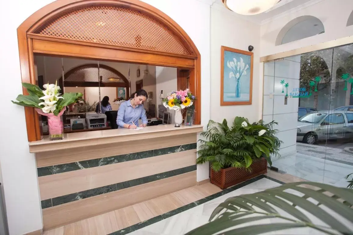 Staff in Hotel Bajamar Centro