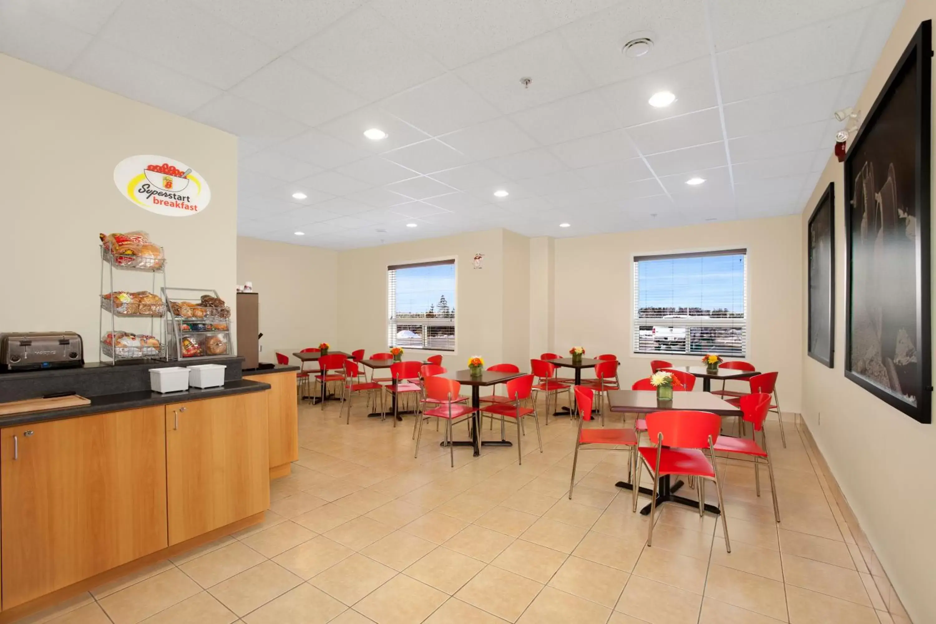 Continental breakfast in Super 8 by Wyndham Red Lake ON Continental breakfast in Super 8 by Wyndham Red Lake ON