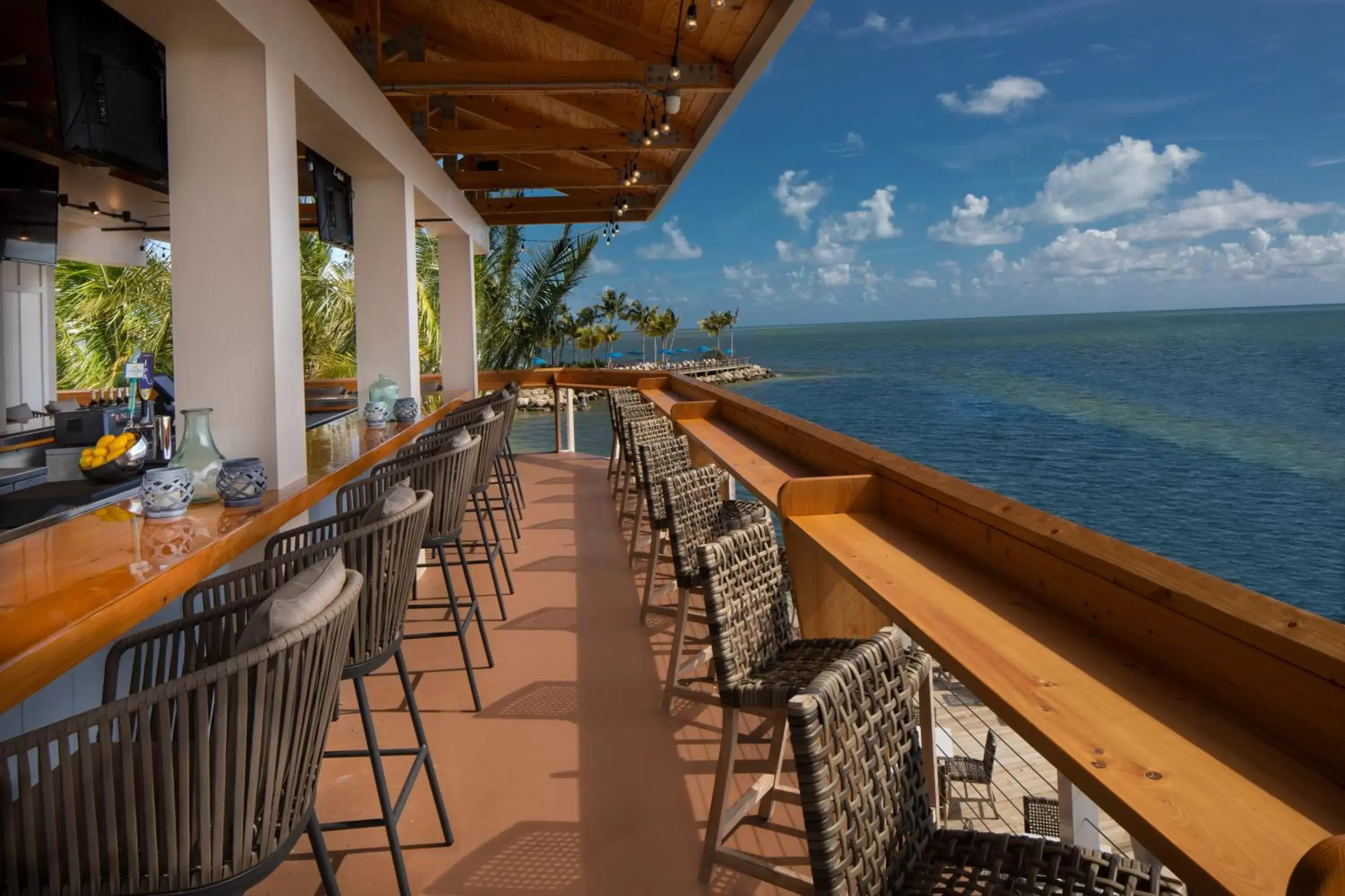 Balcony/Terrace in Postcard Inn Beach Resort & Marina