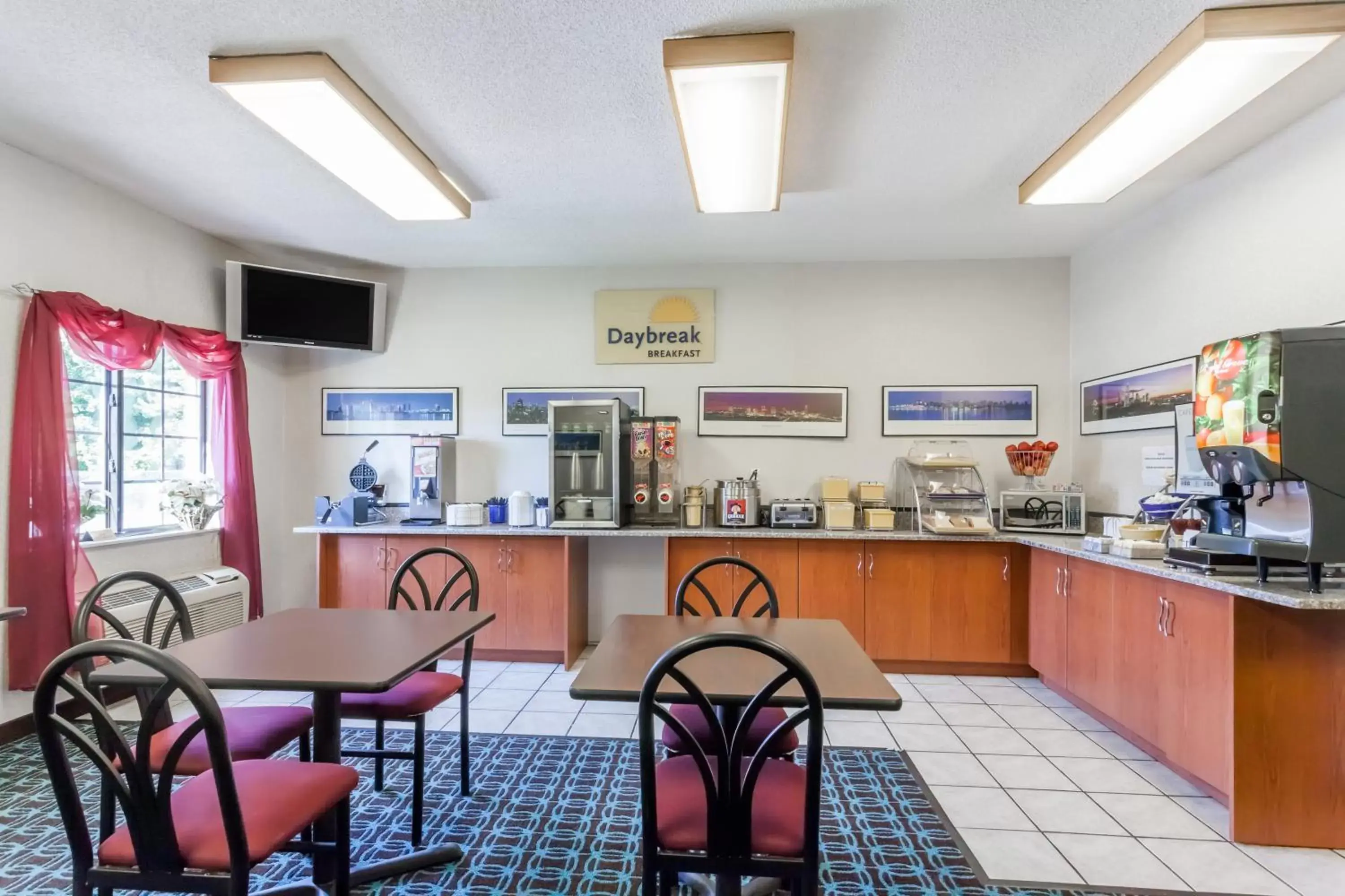 Area and facilities, Restaurant/Places to Eat in Days Inn & Suites by Wyndham Cambridge