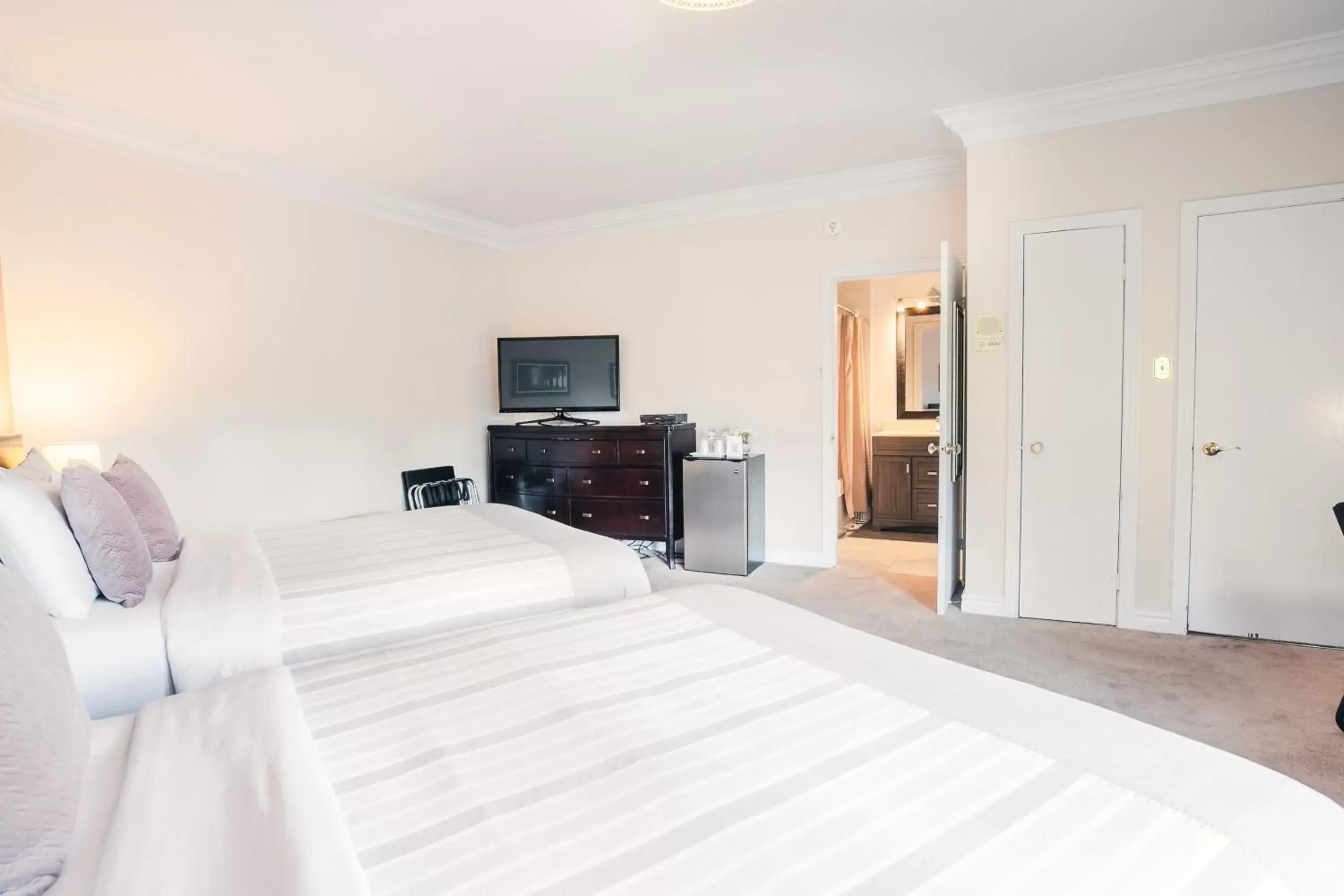 Family Room in Newton Villa Family Room in Newton Villa