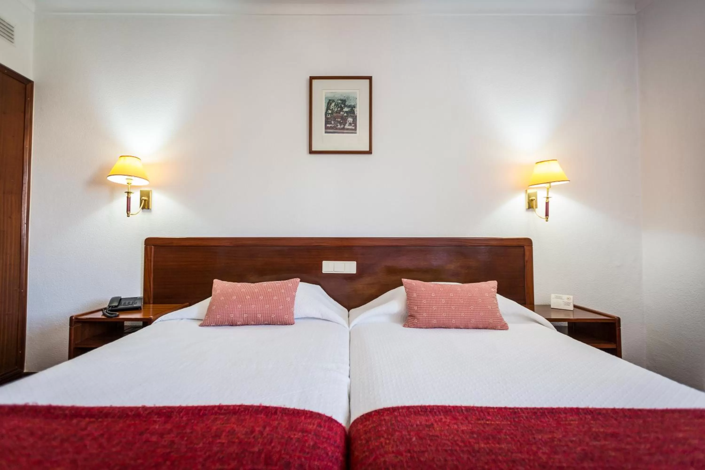 Bed in Hotel Arangues