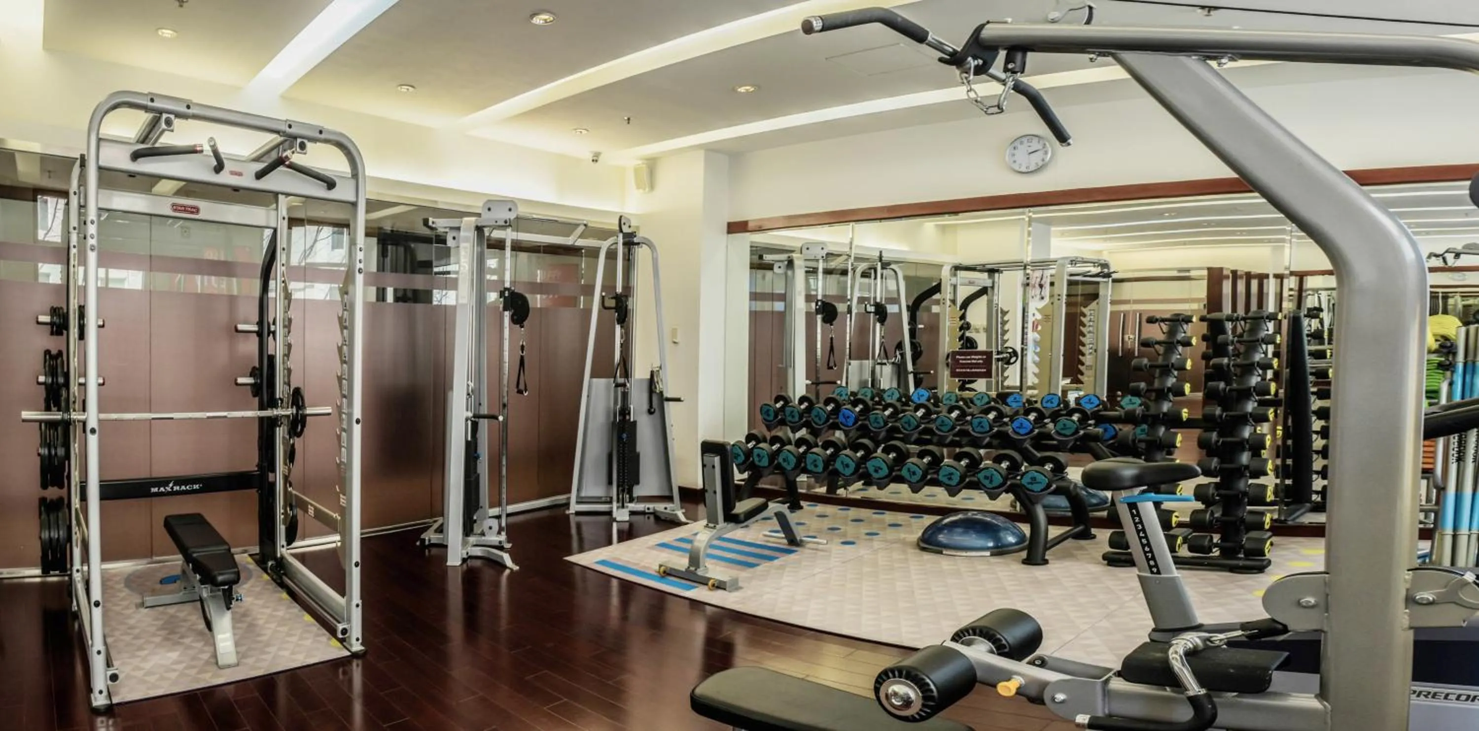 Fitness centre/facilities in Park Plaza Beijing Science Park