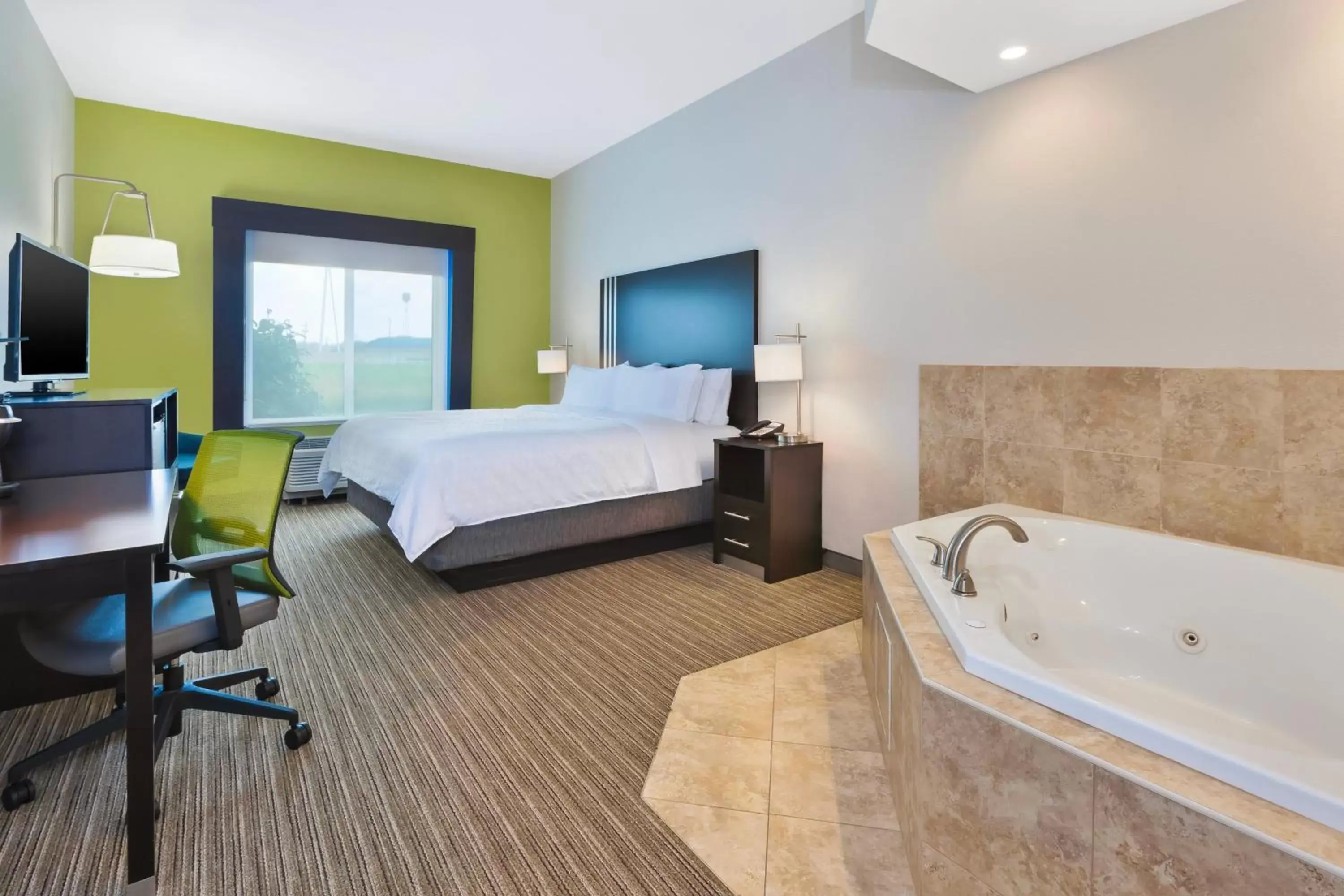Photo of the whole room in Holiday Inn Express & Suites - Effingham, an IHG Hotel