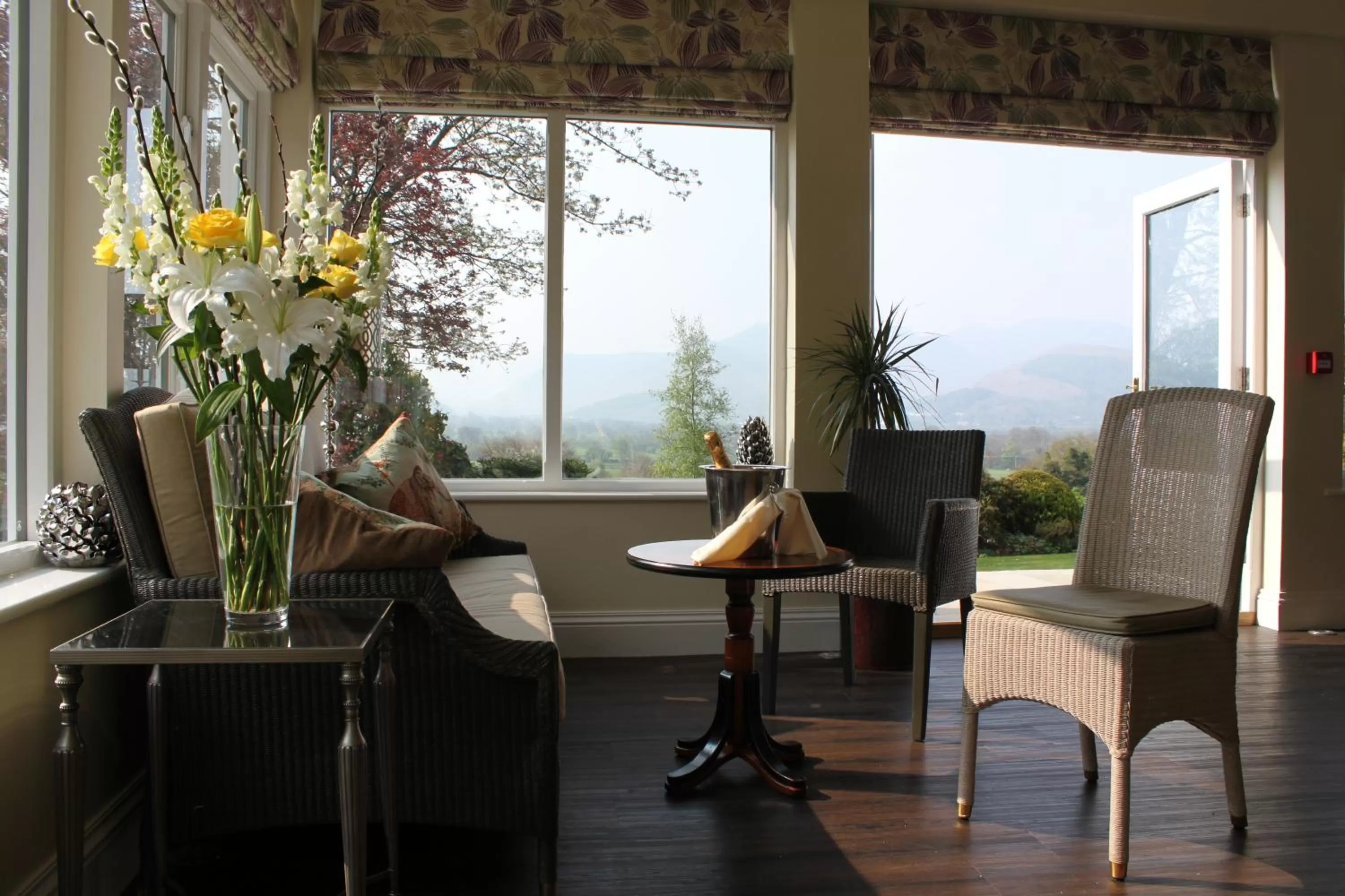 Day in Lyzzick Hall Hotel