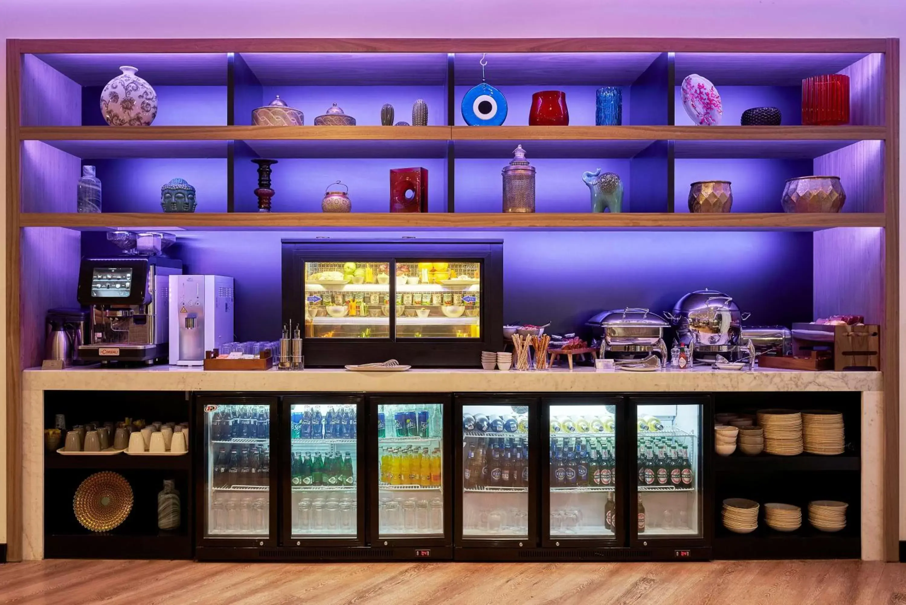 Restaurant/places to eat in YOTELAIR Istanbul Airport, Duty free - International Transit area Restaurant/places to eat in YOTELAIR Istanbul Airport, Duty free - International Transit area