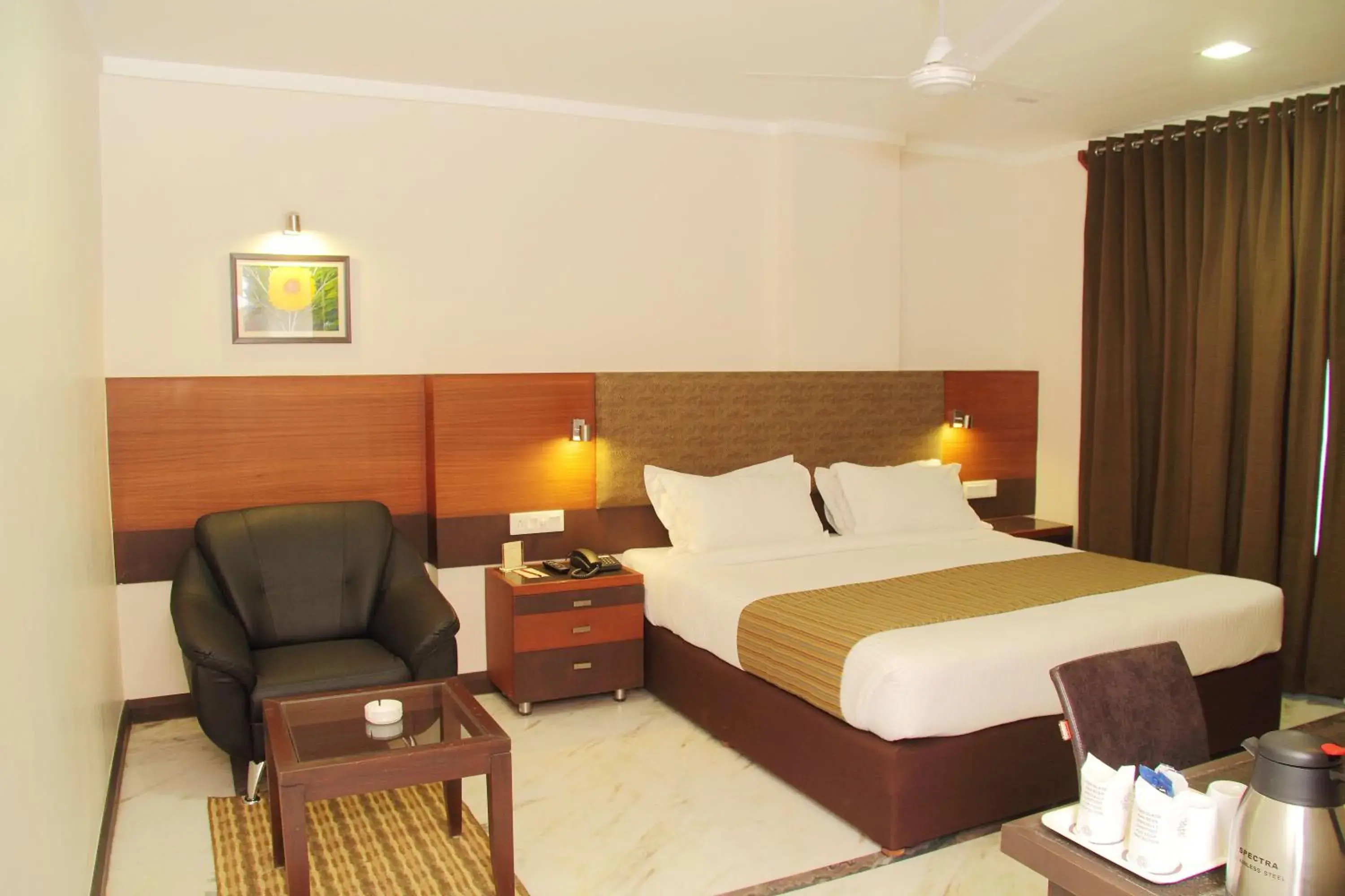 Photo of the whole room, Room Photo in Amantra Comfort Hotel