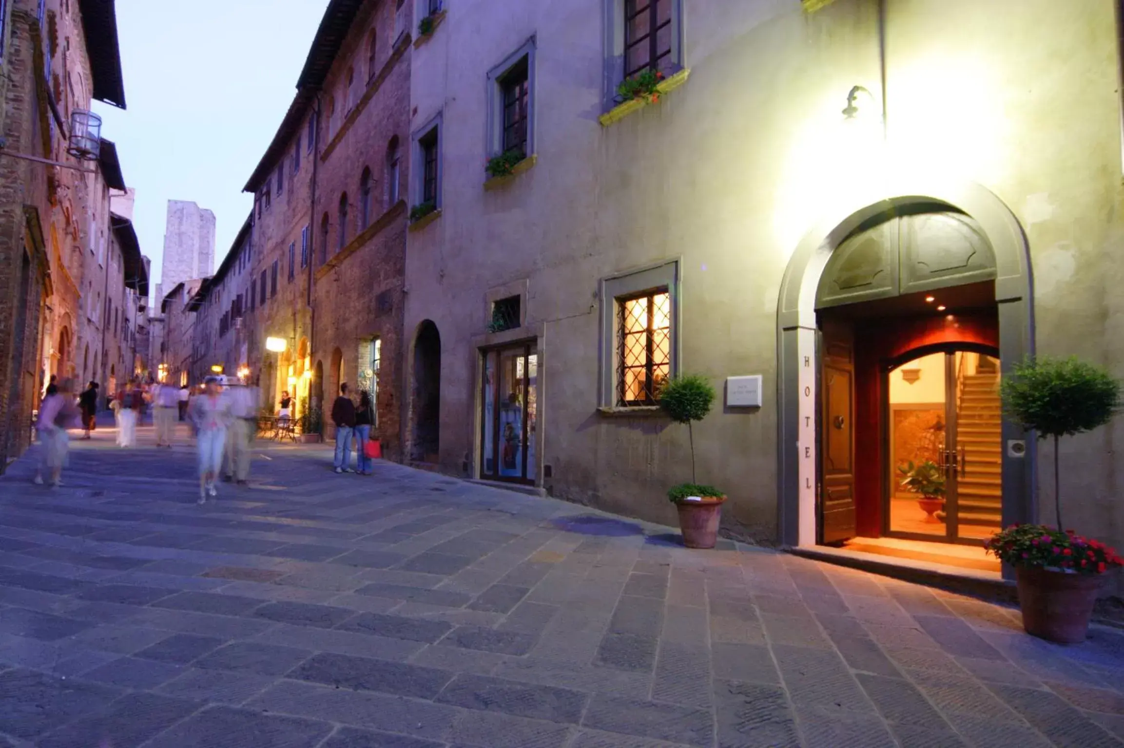 Facade/entrance in Hotel L'Antico Pozzo