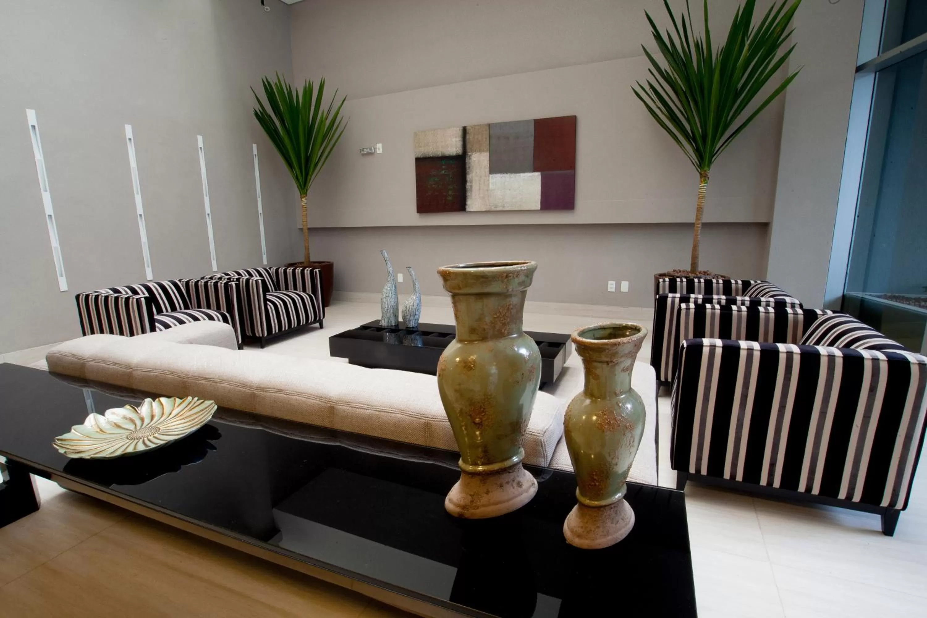 Lobby or reception in BH Raja Hotel