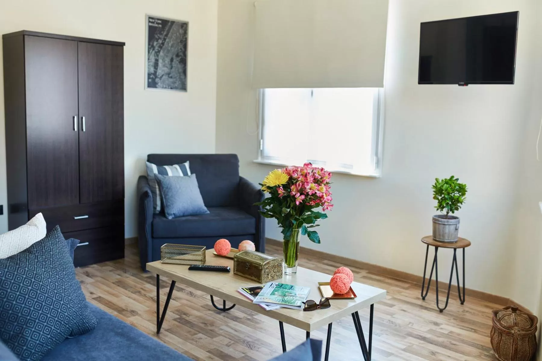 TV and multimedia in The Athens Version Luxury Suites