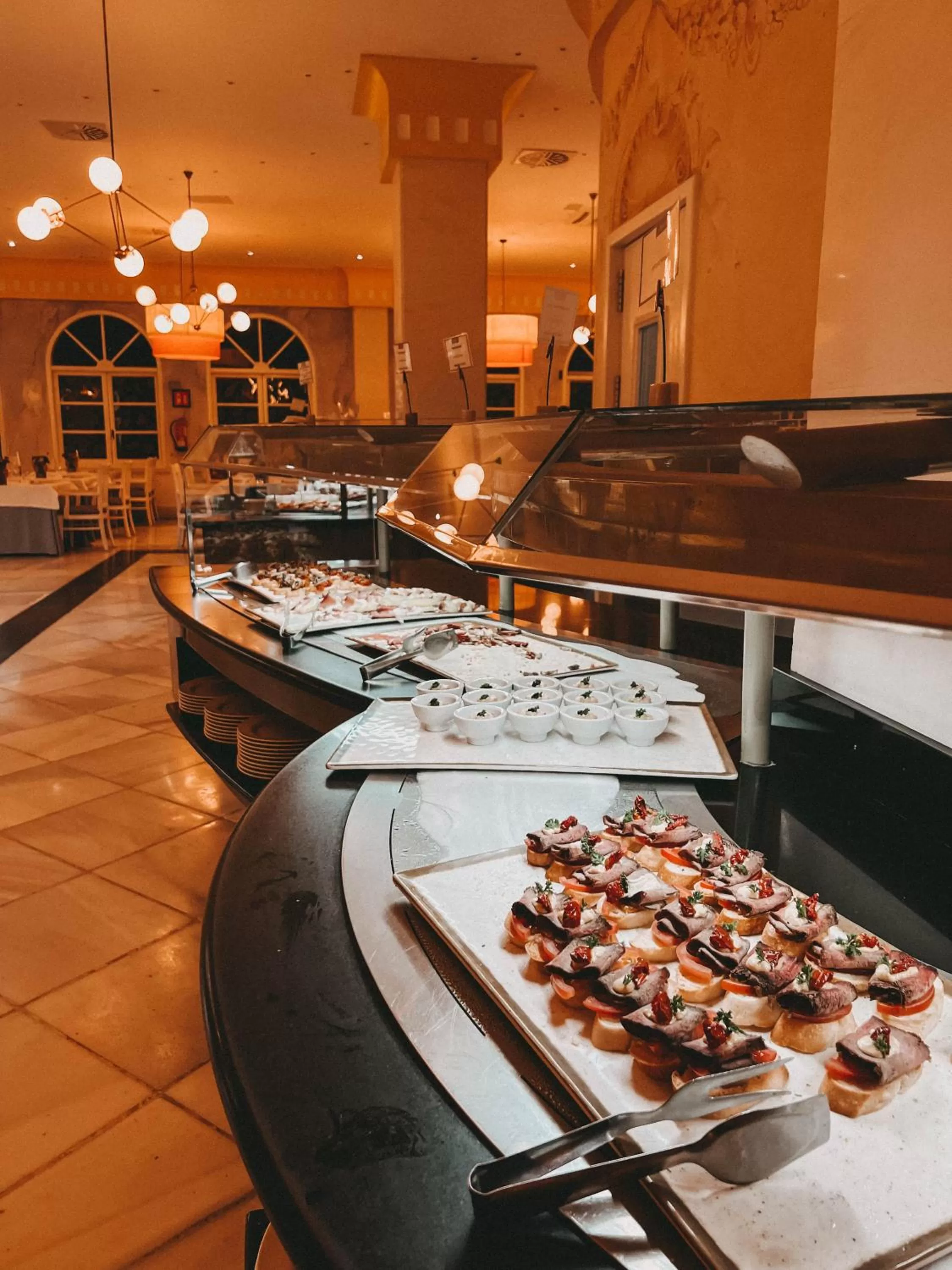 Restaurant/places to eat in Princesa Yaiza Suite Hotel Resort