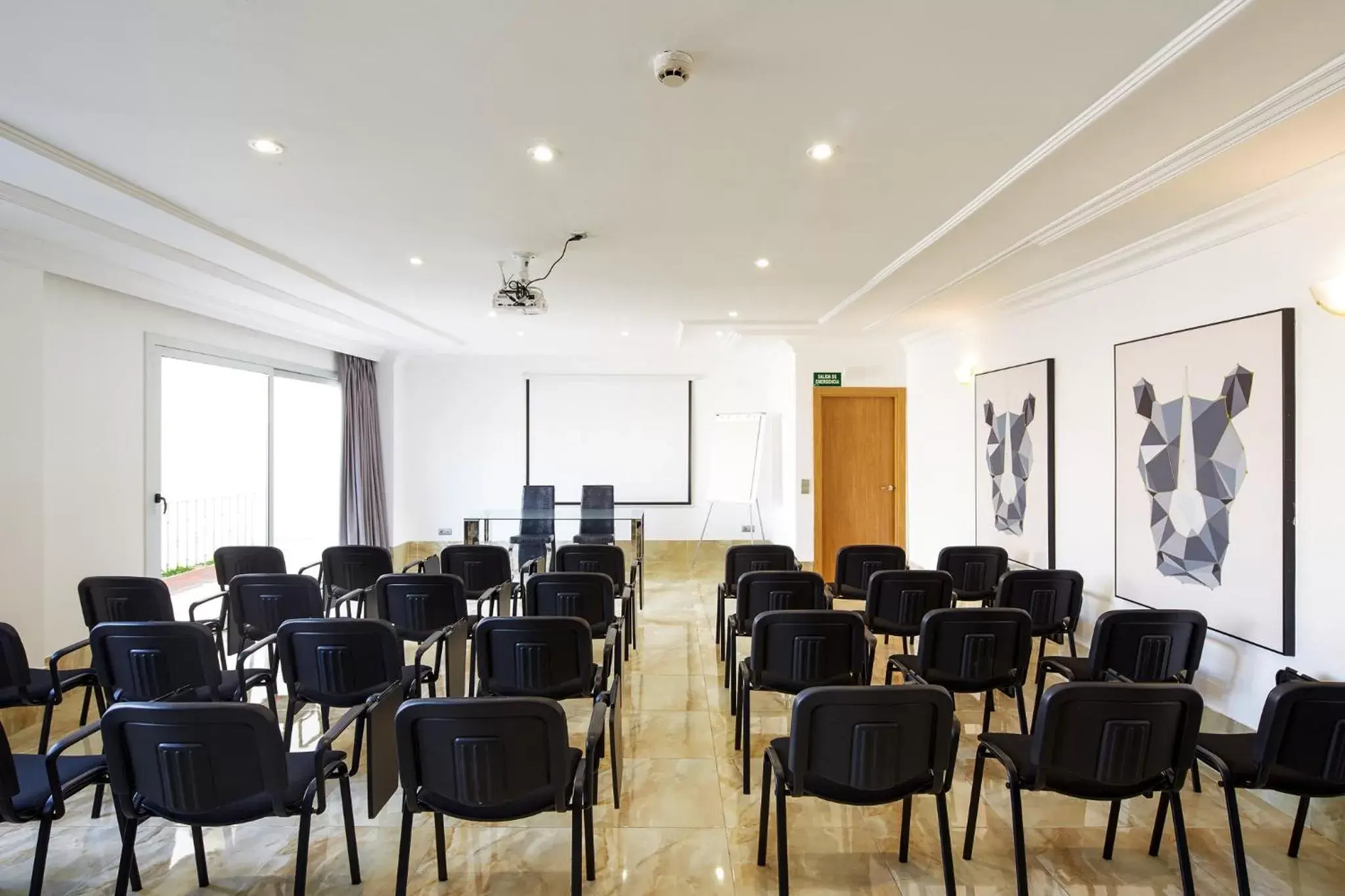 Meeting/conference room in Sercotel Hotel President
