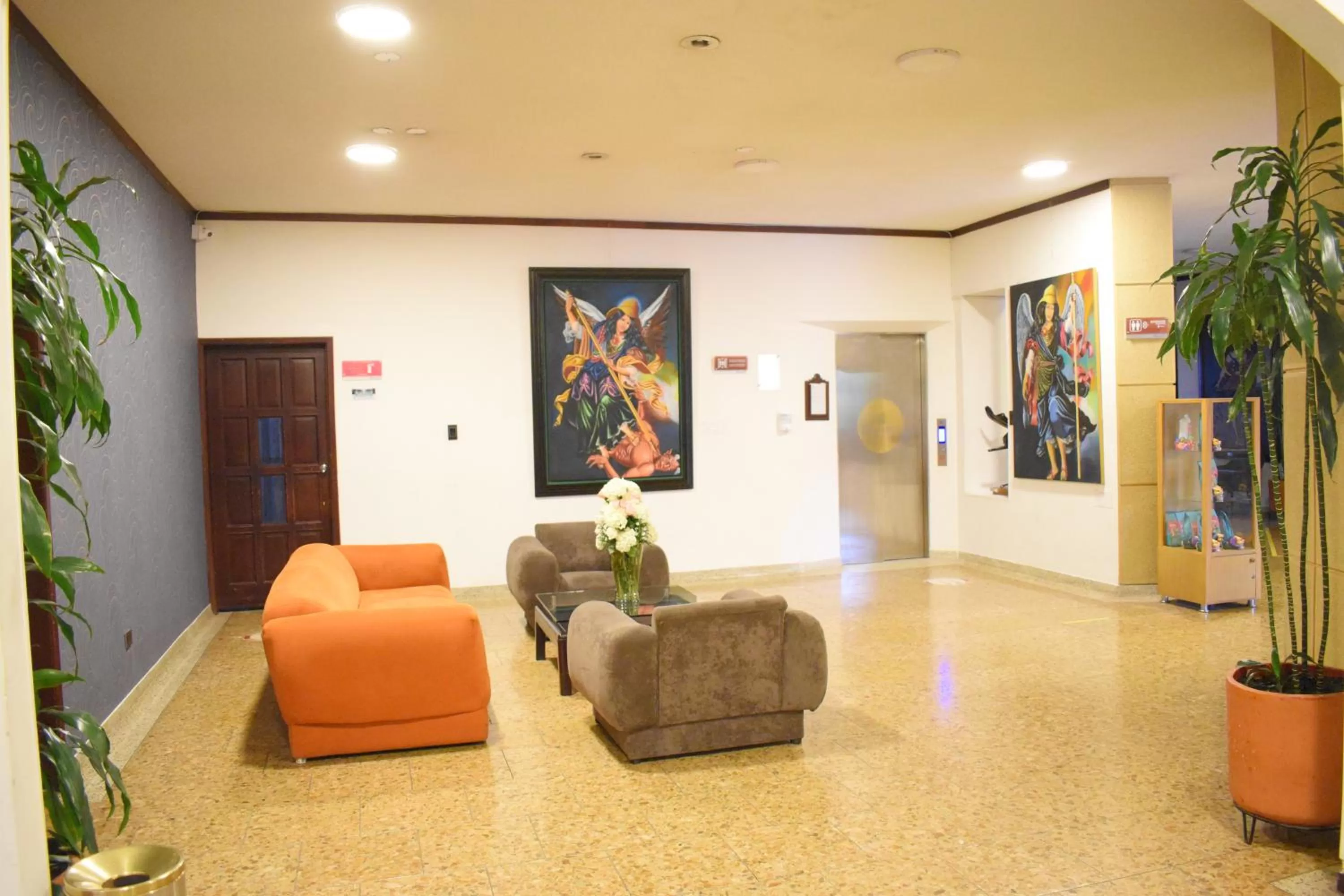 Living room, Lobby/Reception in Hotel Morasurco