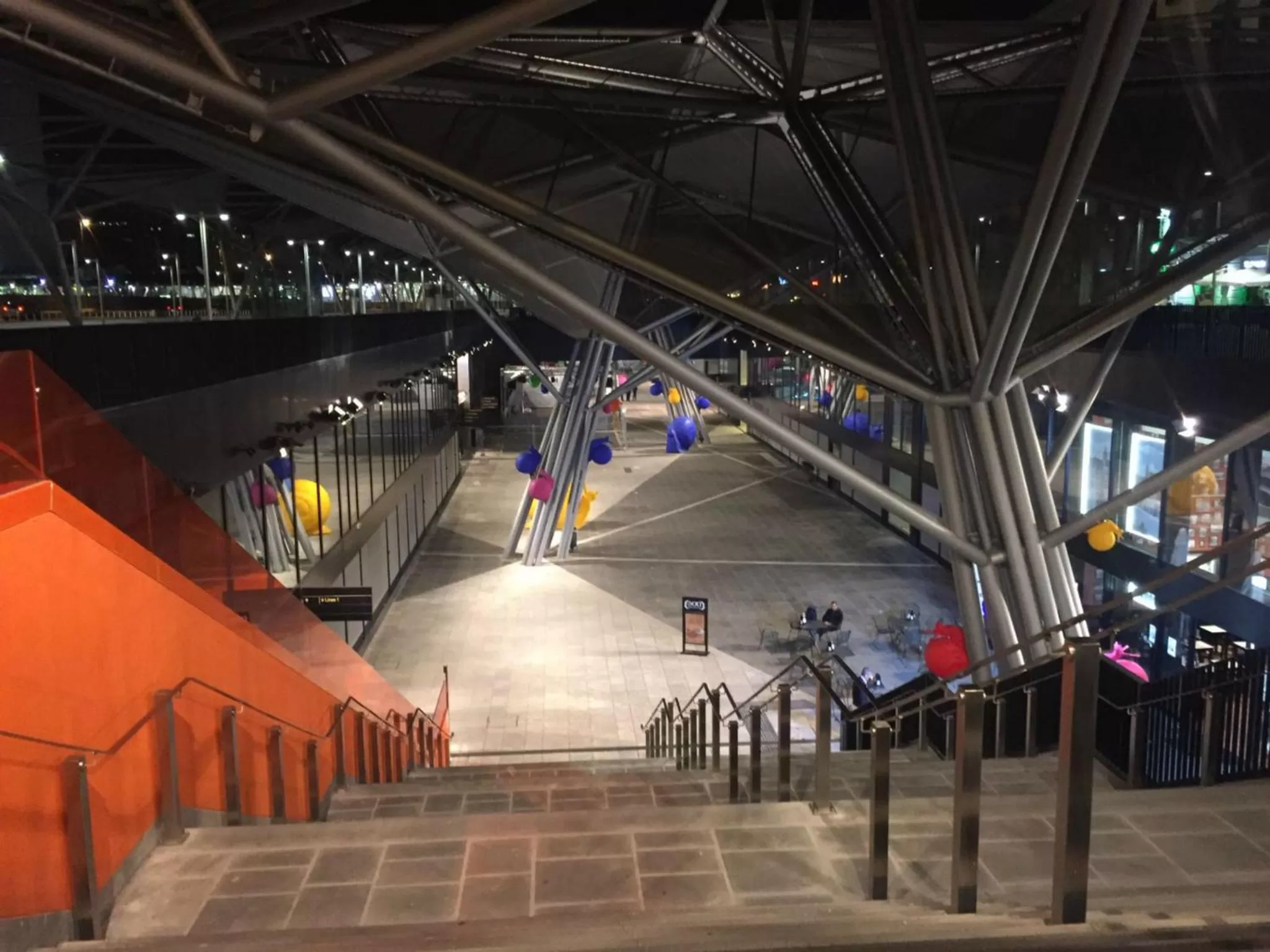 Night in Ideal City Walk