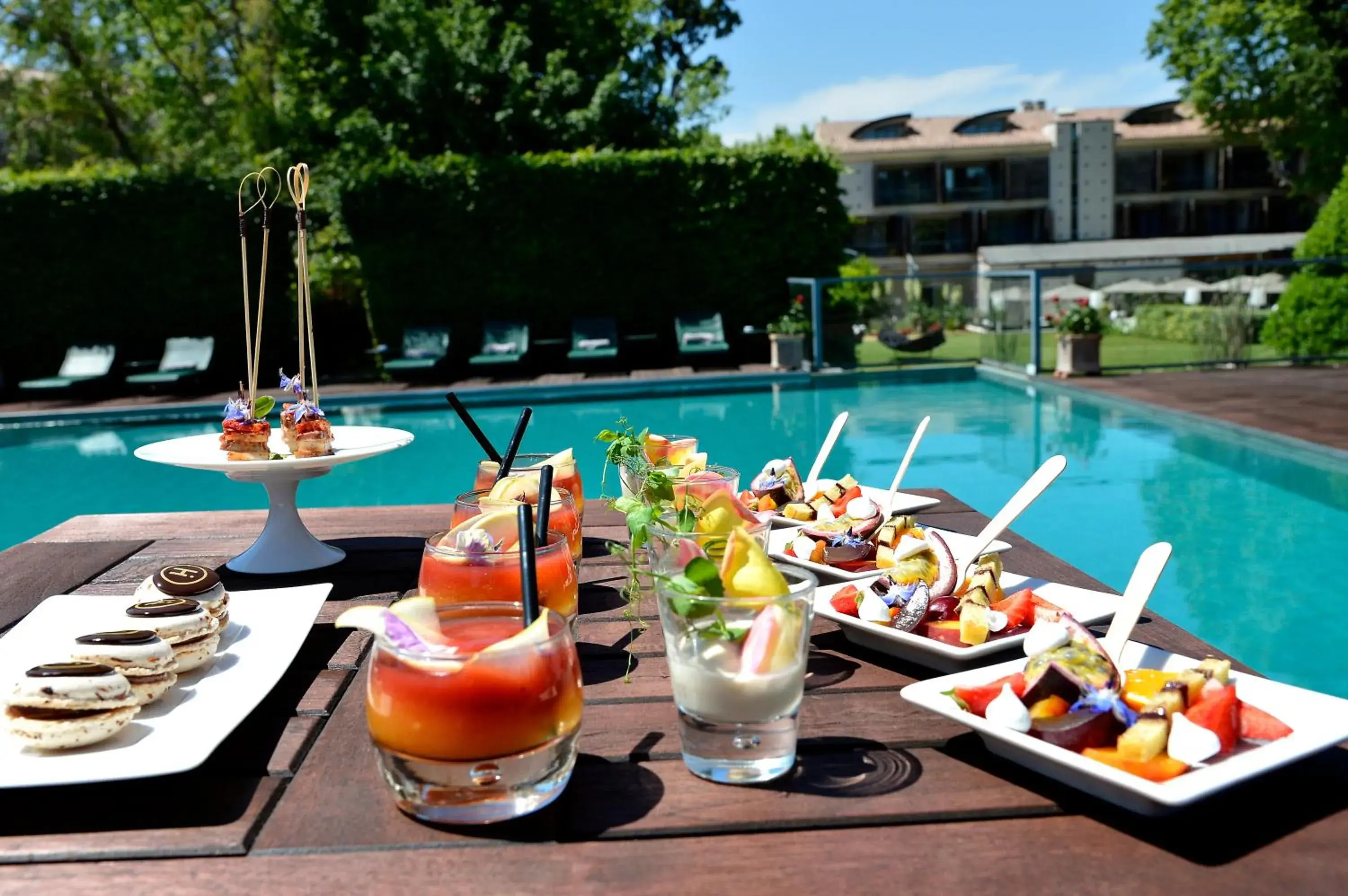 Food and drinks, Swimming Pool in Hôtel de l'Image