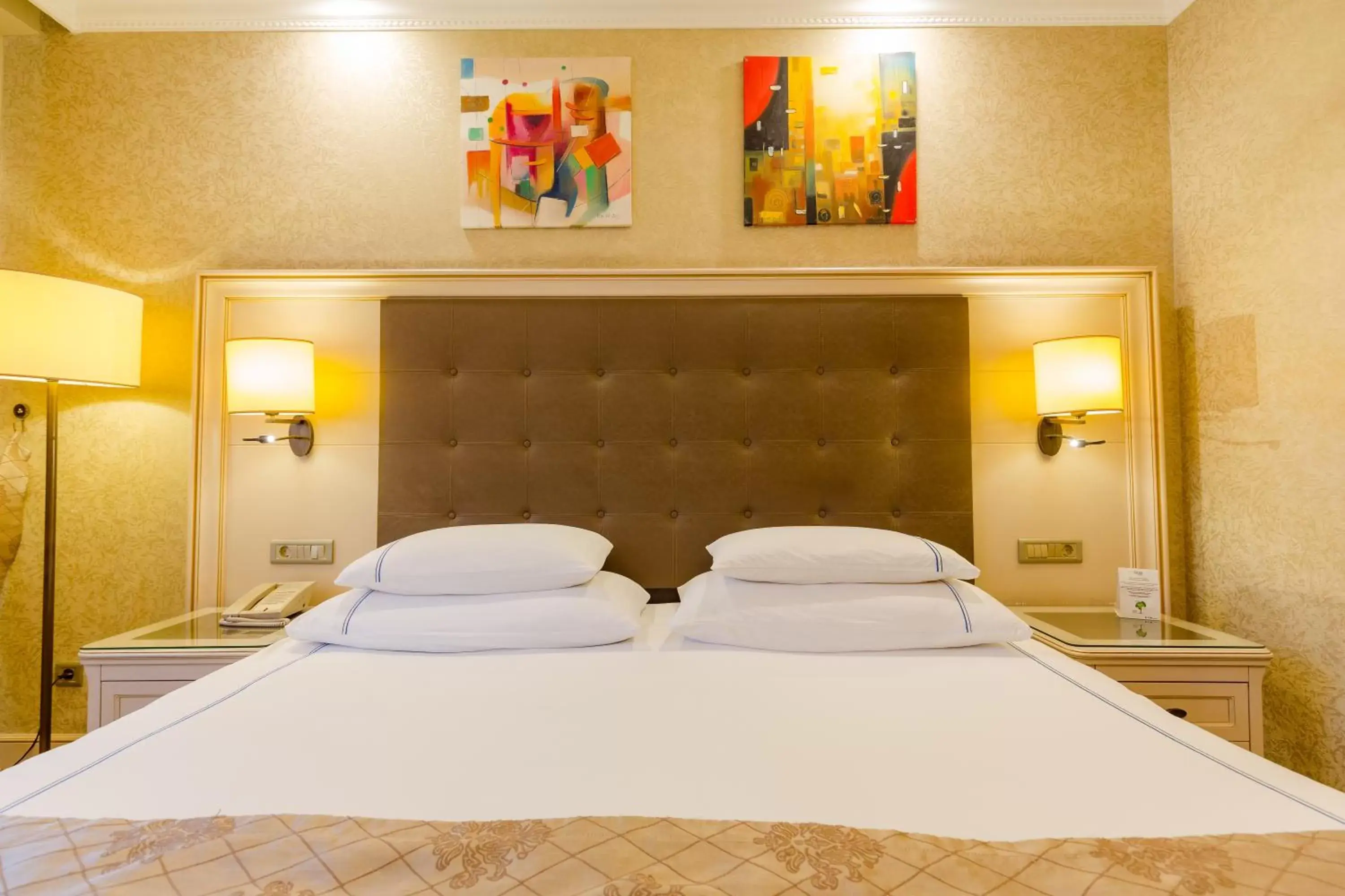 Bed in Divan Suites Batumi