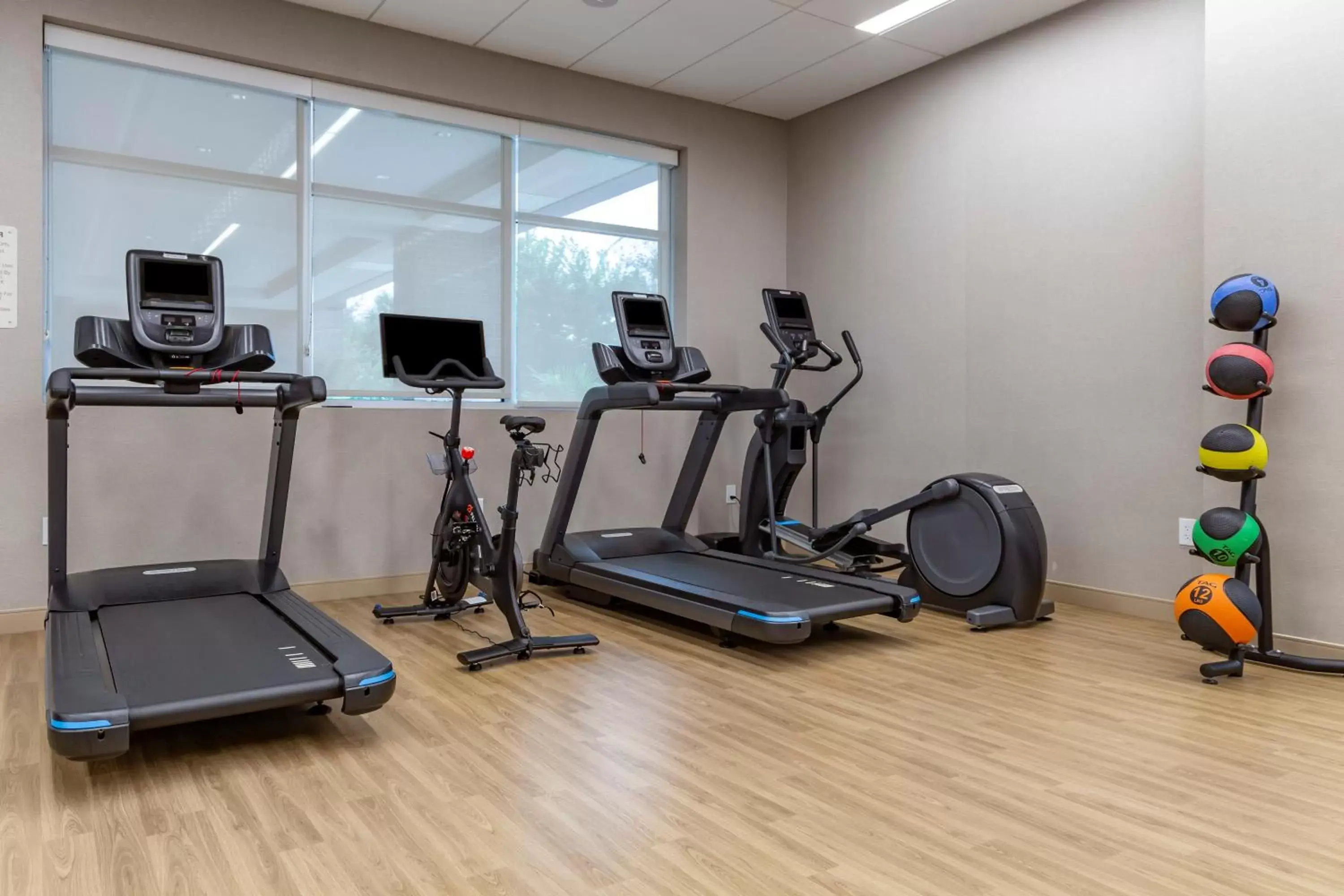 Fitness centre/facilities, Fitness Center/Facilities in Cambria Hotel Columbia Downtown the Vista