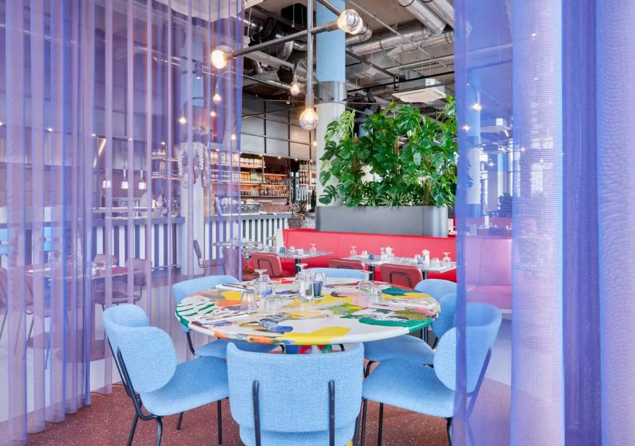 Restaurant/places to eat in The Social Hub Delft