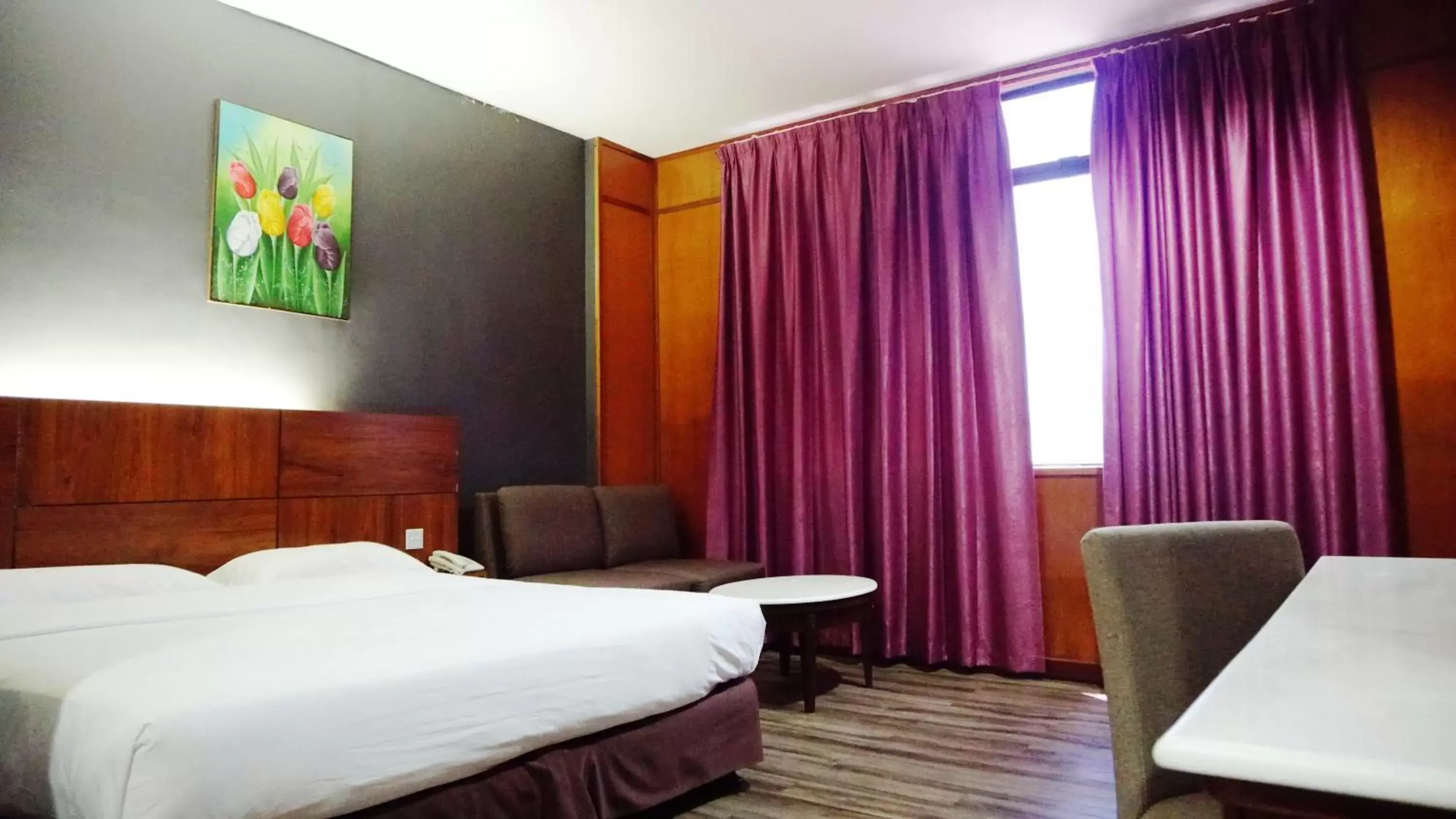 Bedroom, Bed in Langgura Baron Resort