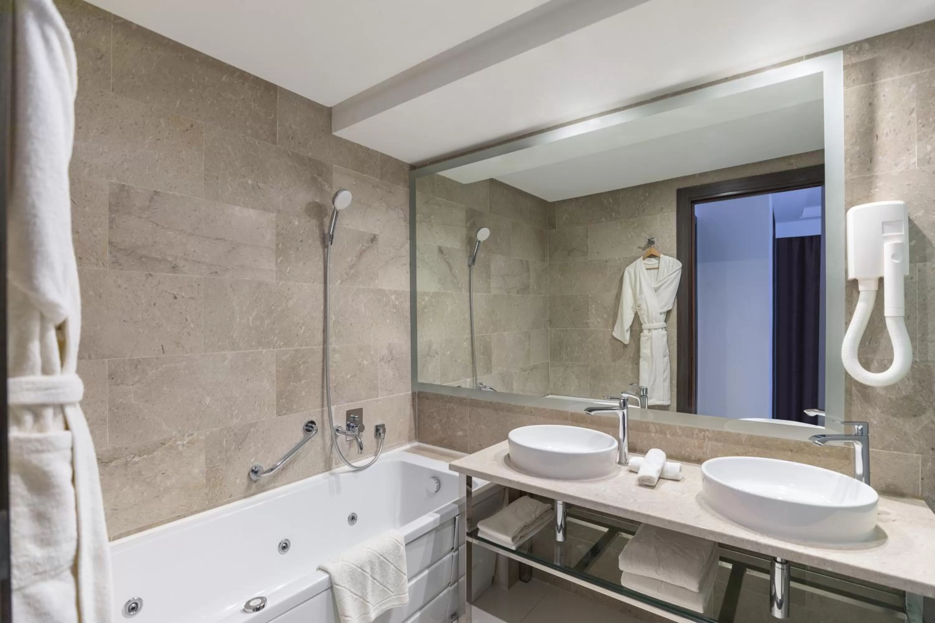 Bathroom in Radisson Hotel Sfax