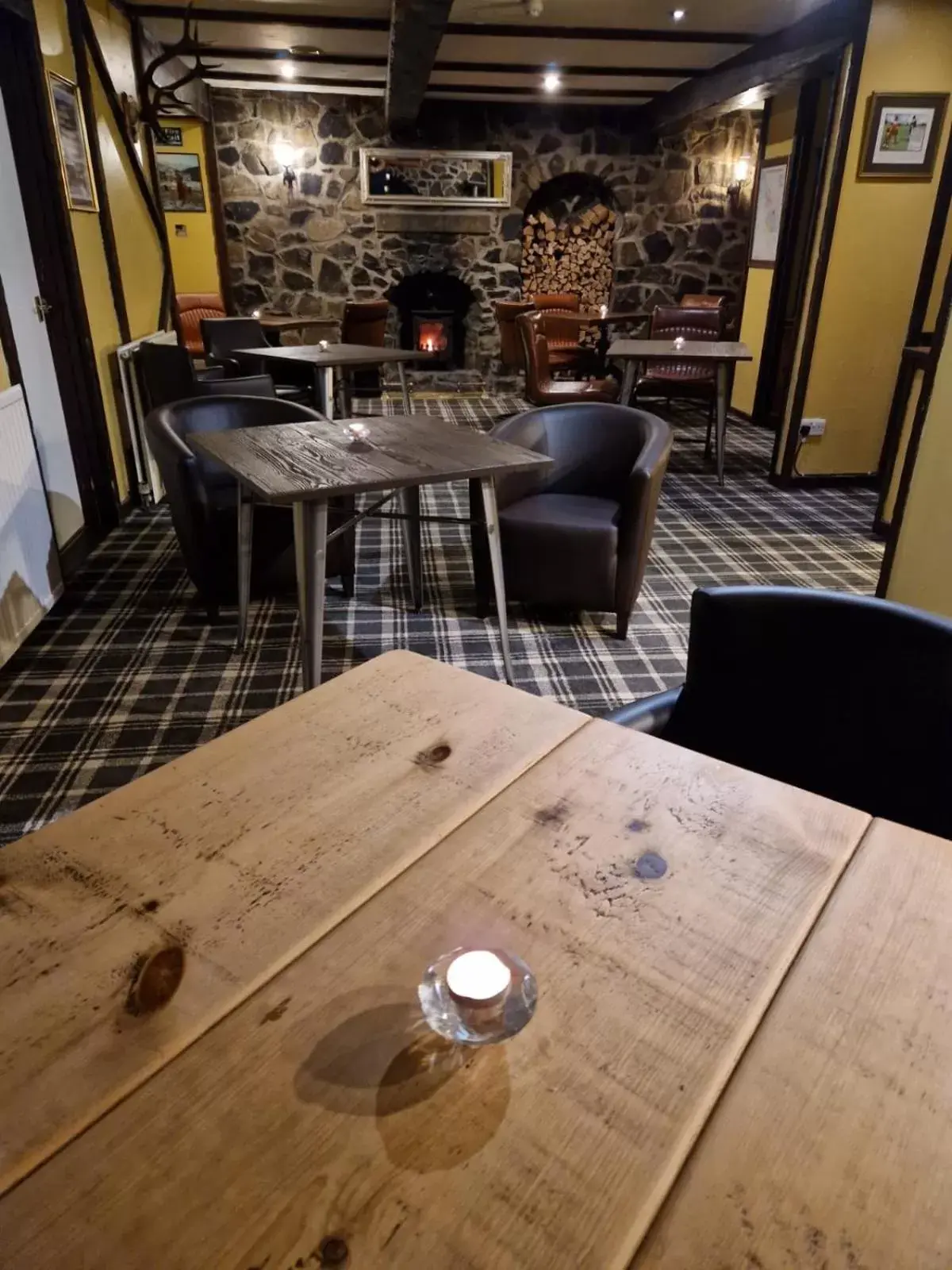 Lounge or bar, Restaurant/Places to Eat in The Inn At Lathones