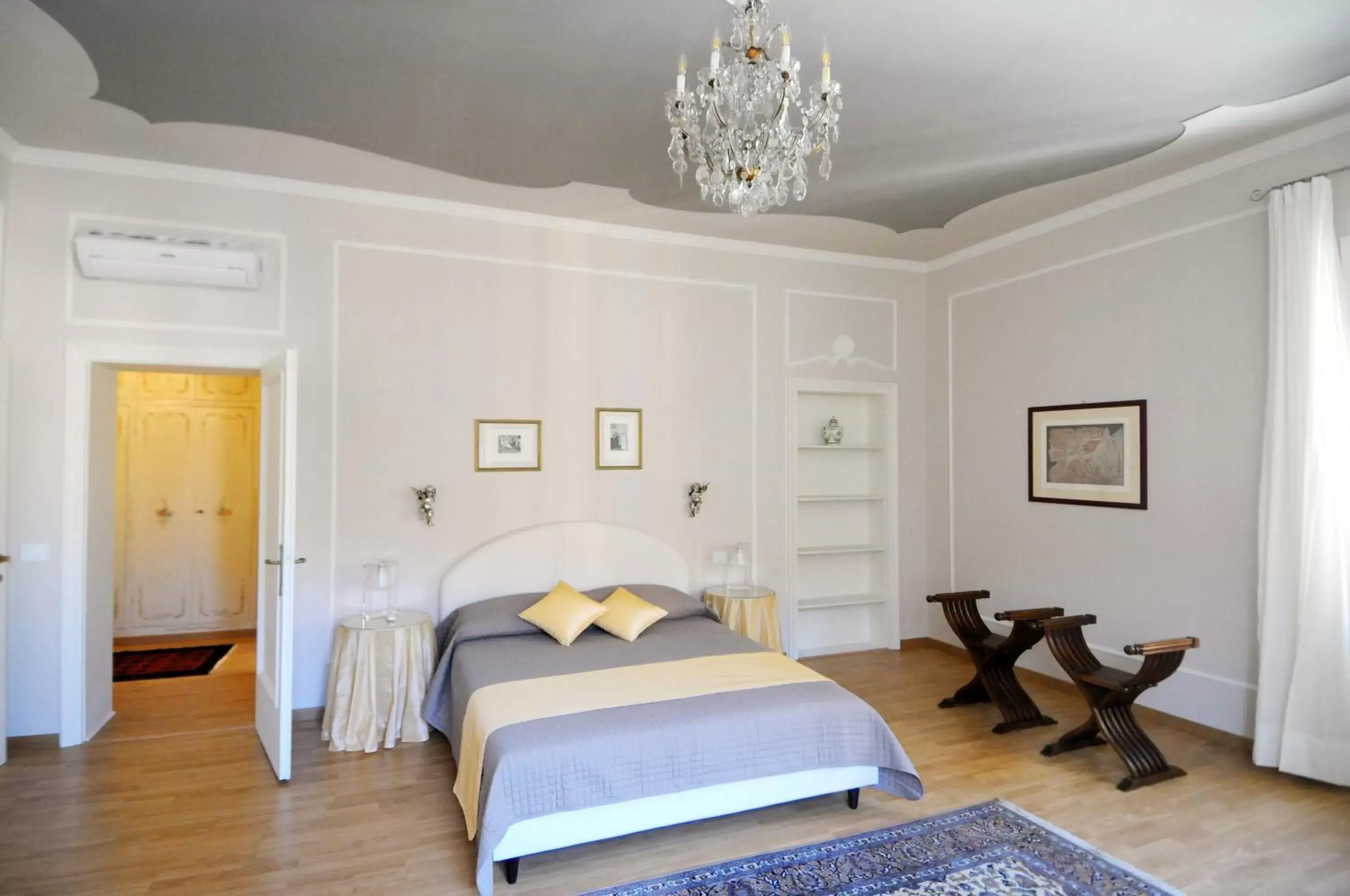 Day, Bed in B&B Cangrande di Danese-Viviani