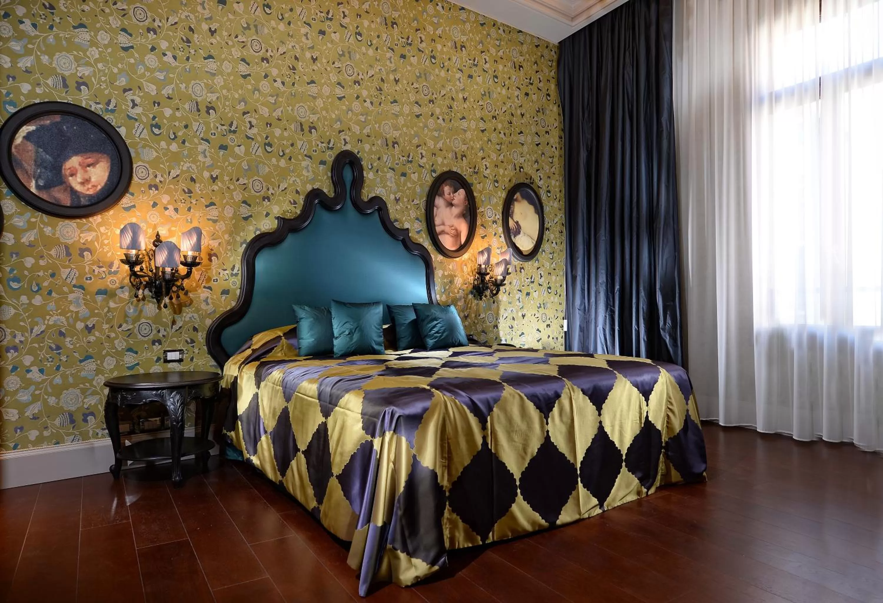 Bed in Hotel Palazzetto Madonna