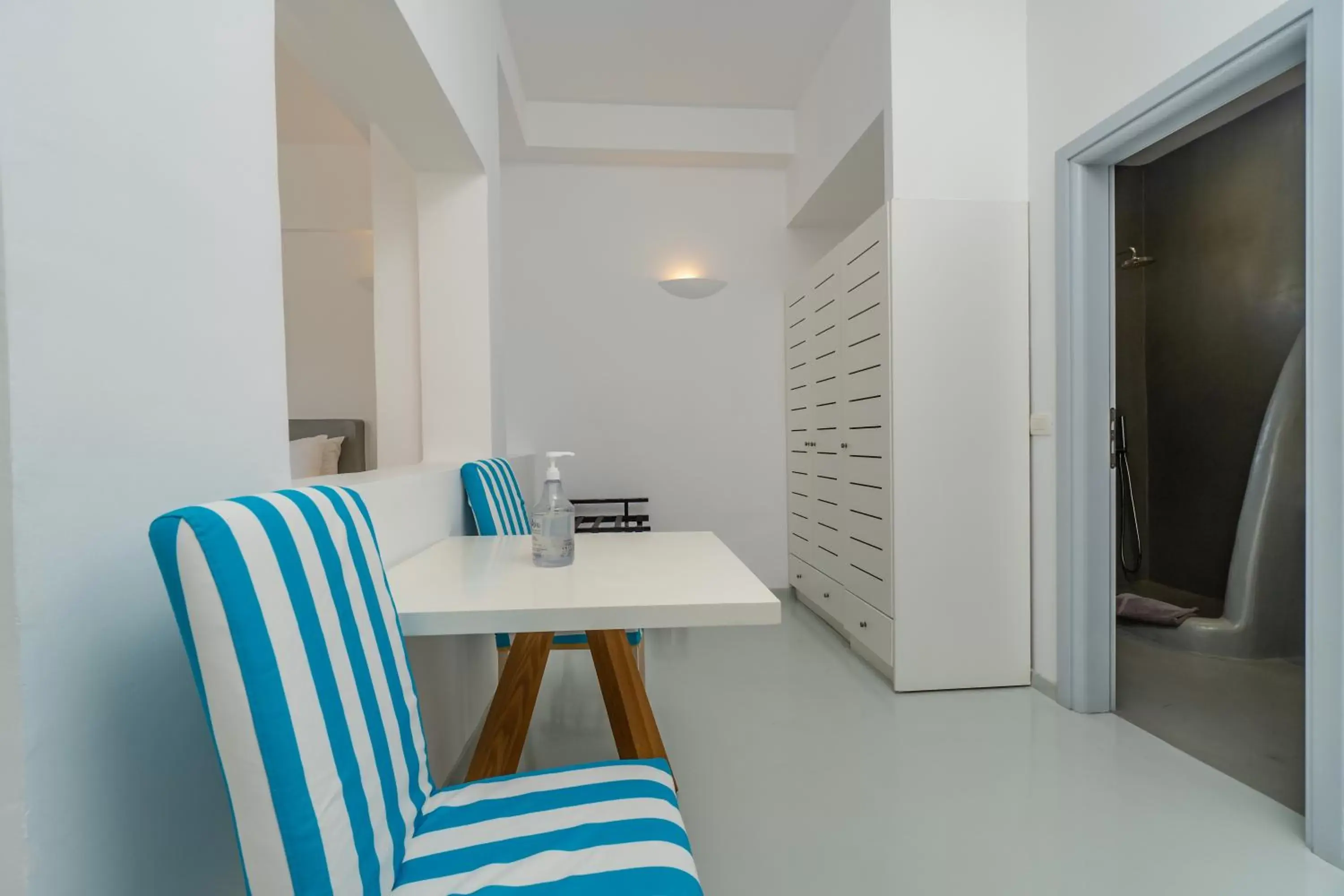 Decorative detail, Seating Area in Central Fira Suites