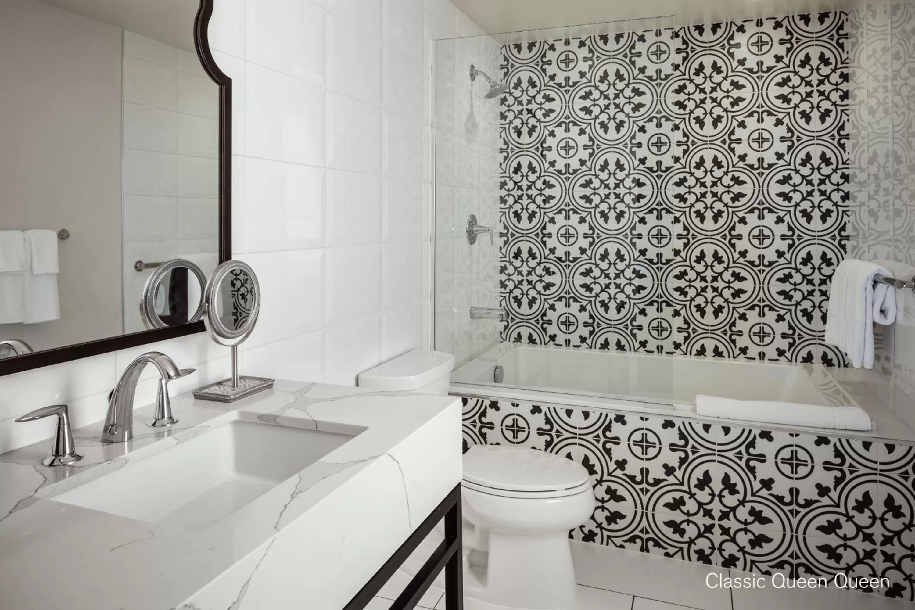 Bathroom in La Valencia Hotel