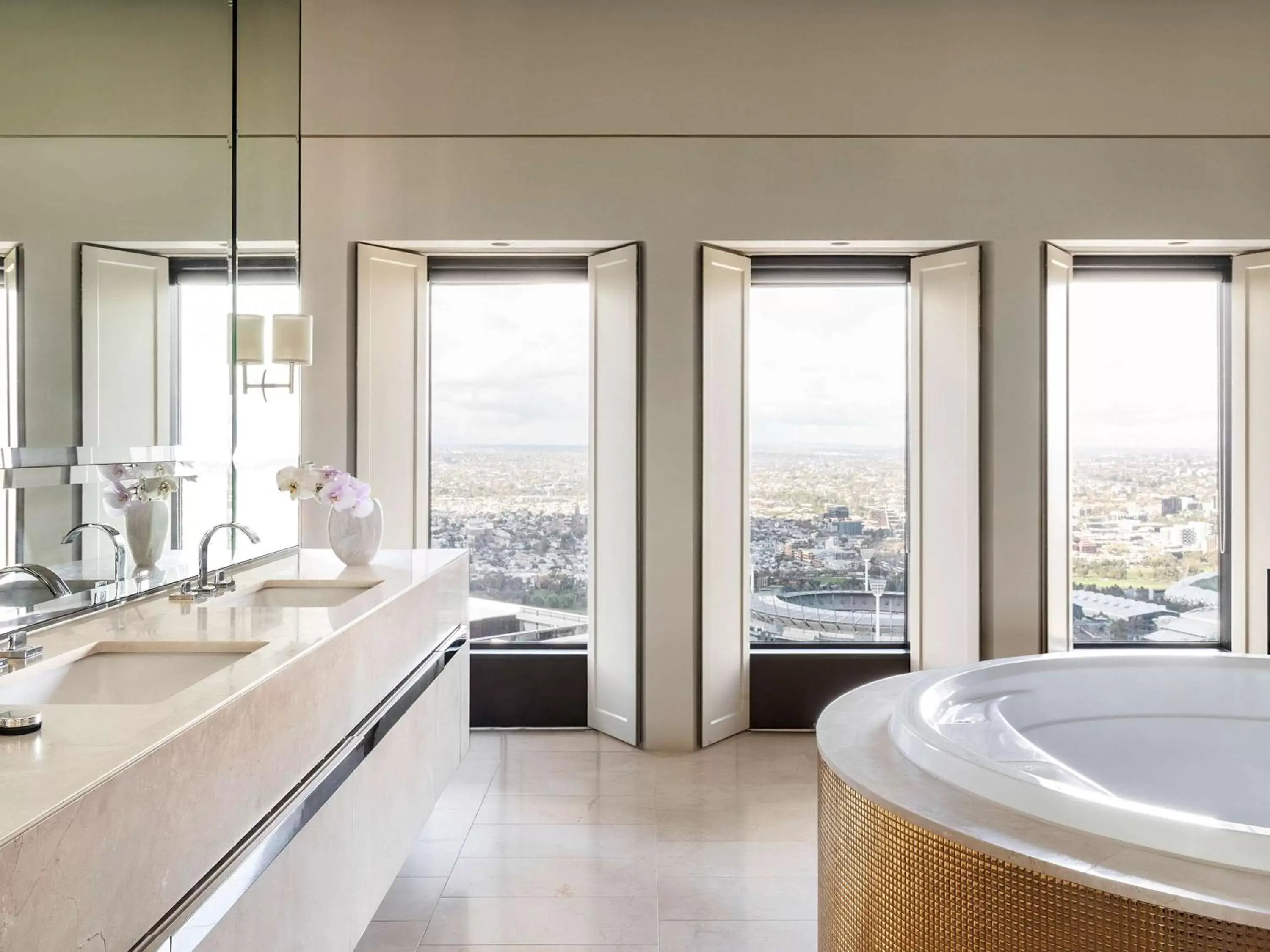 Bedroom, Bathroom in Sofitel Melbourne On Collins