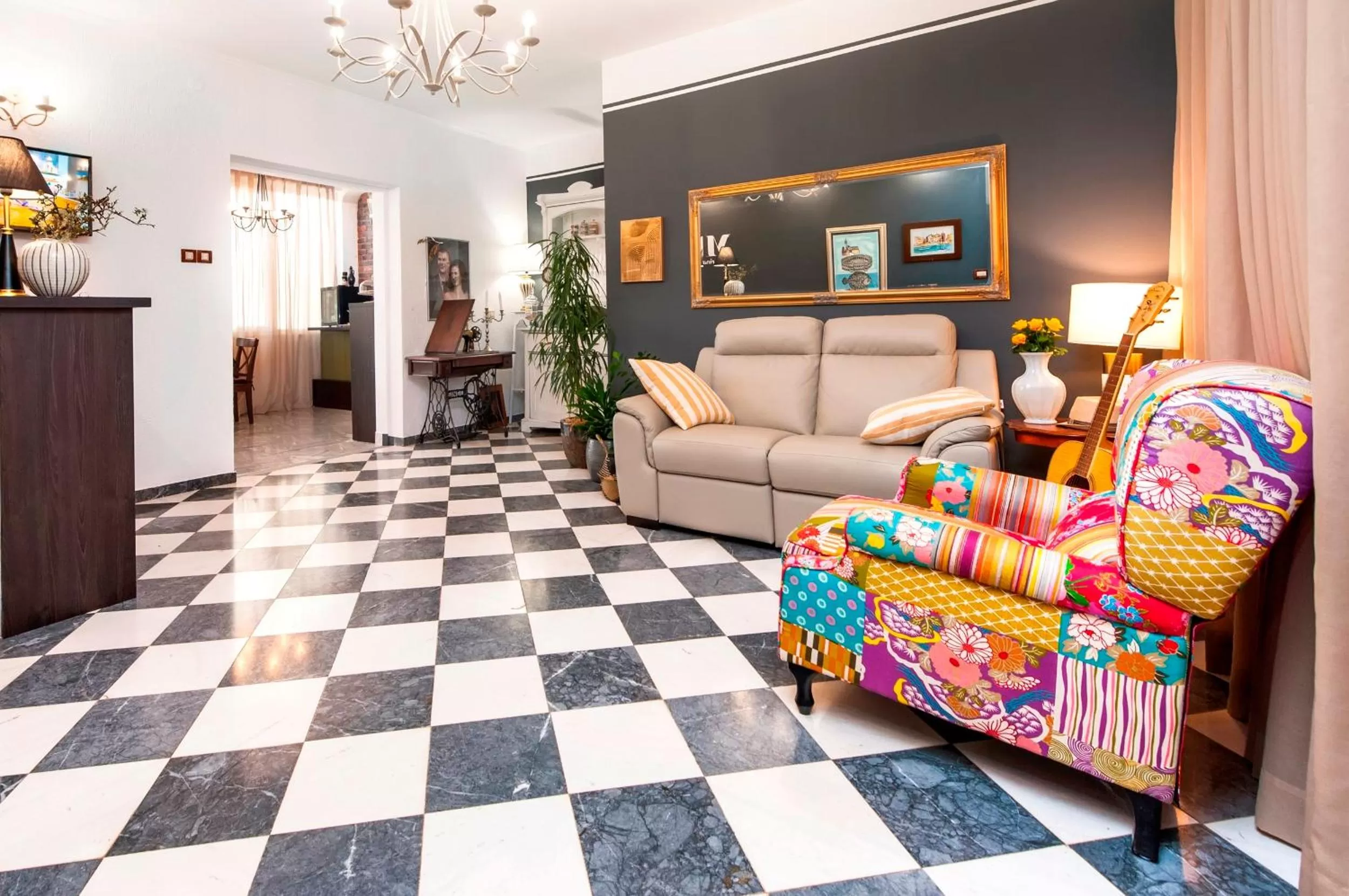 Seating area in Villa B&B Marina & Parking Free