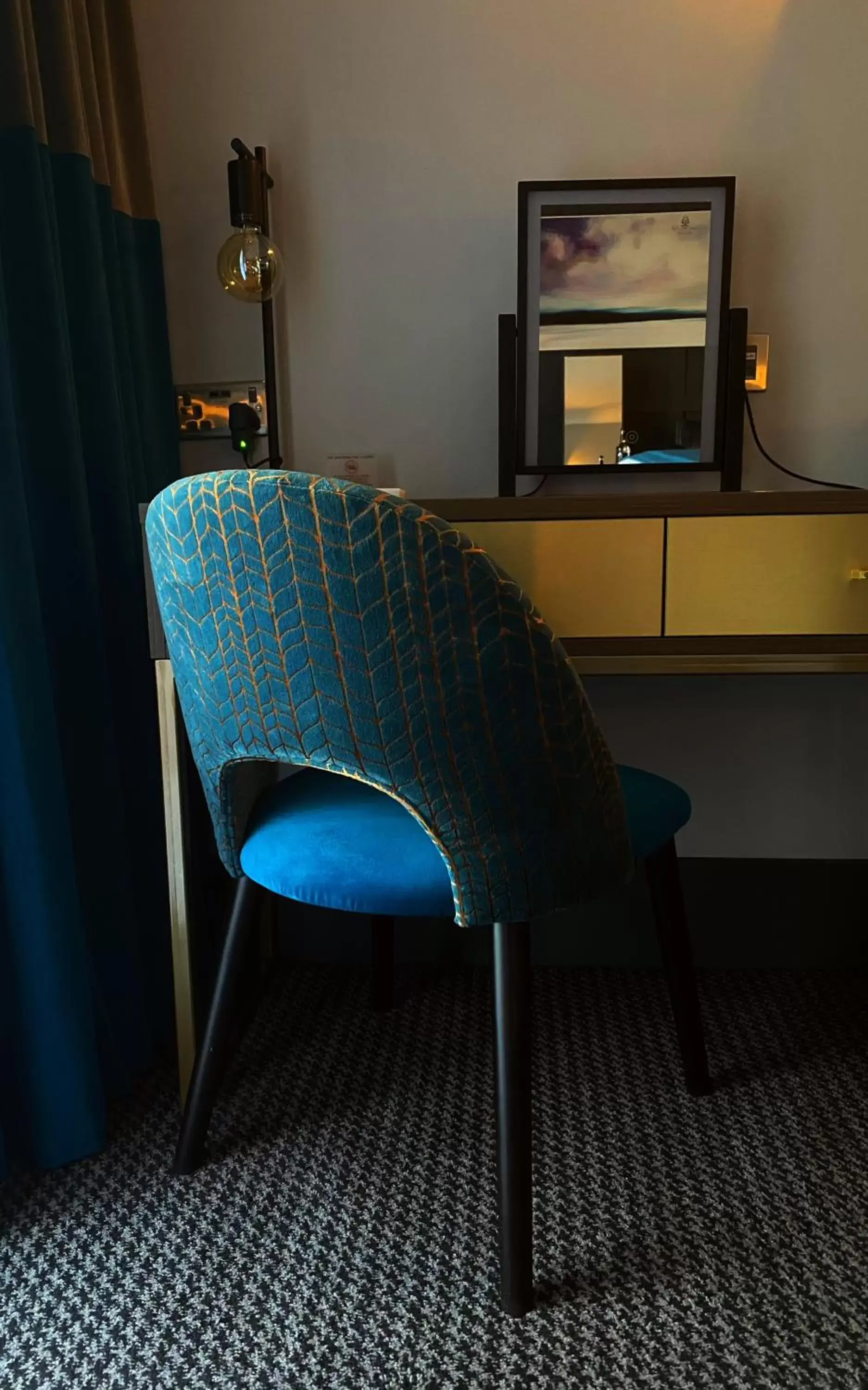hair dresser, Seating Area in Rutland Hall Hotel