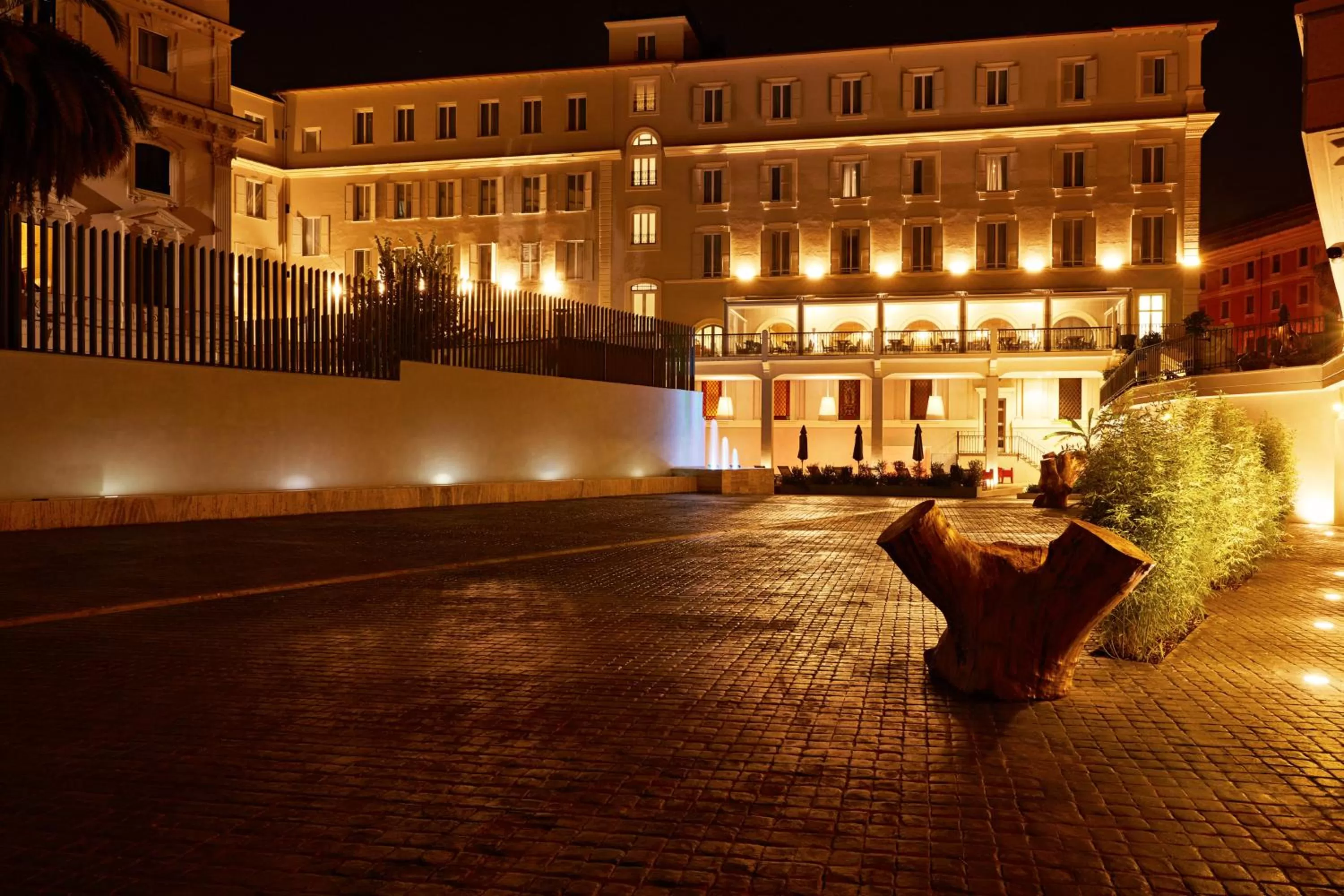 Bird's eye view in Hotel The Building