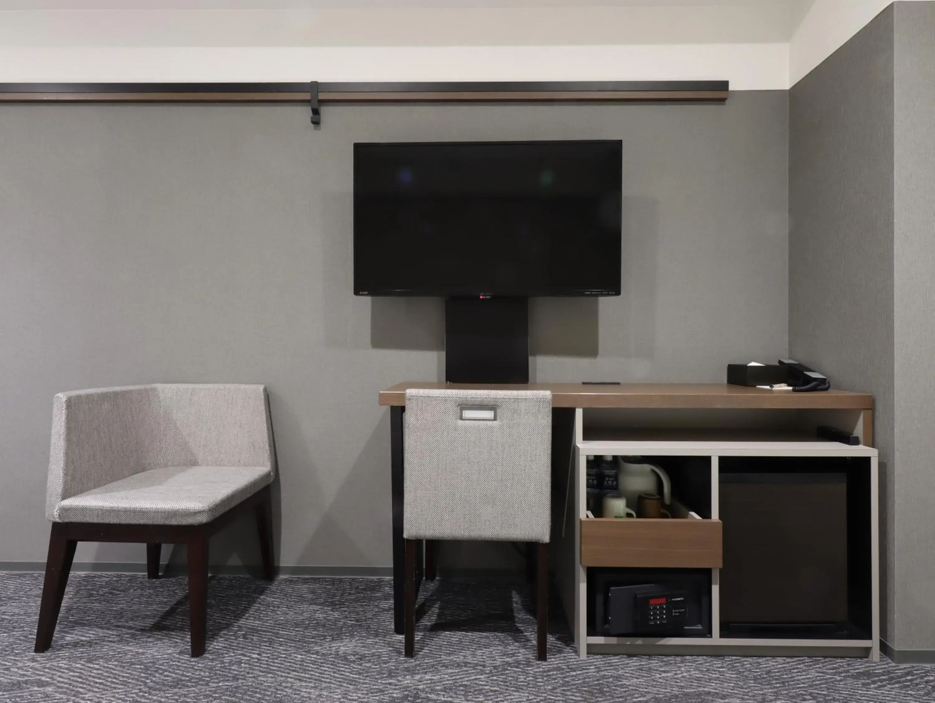 Photo of the whole room, TV/Entertainment Center in HOTEL M's EST KYOTO STATION SOUTH