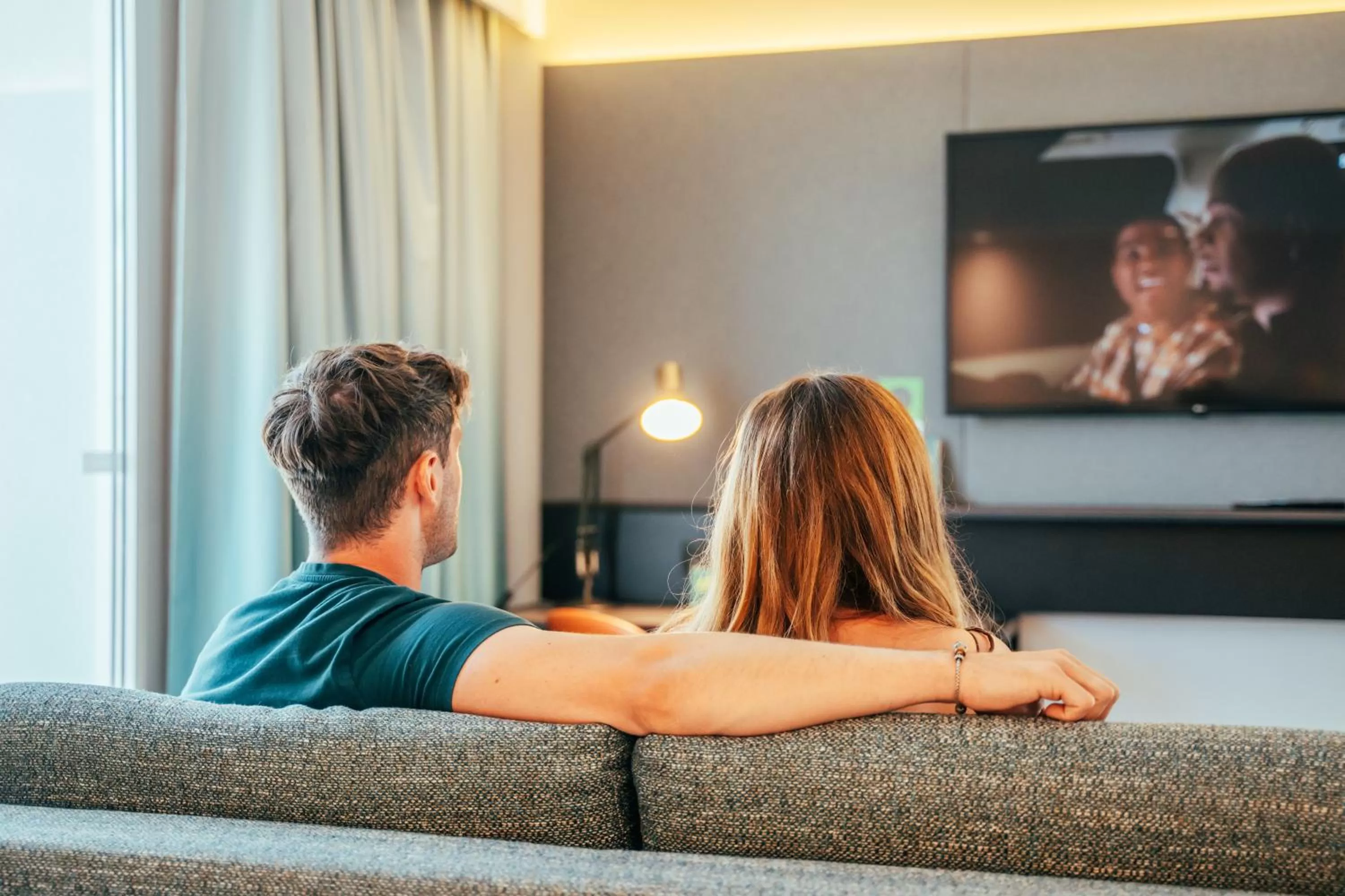Seating area in Holiday Inn - Bordeaux-Merignac by IHG