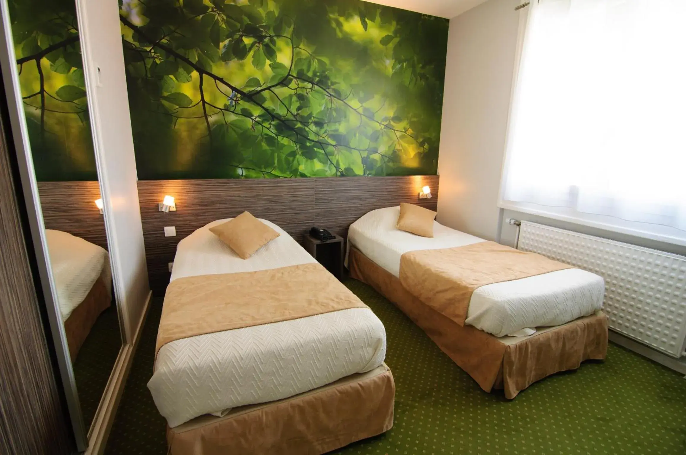 Twin Room in Inter-Hotel Dau-Ly
