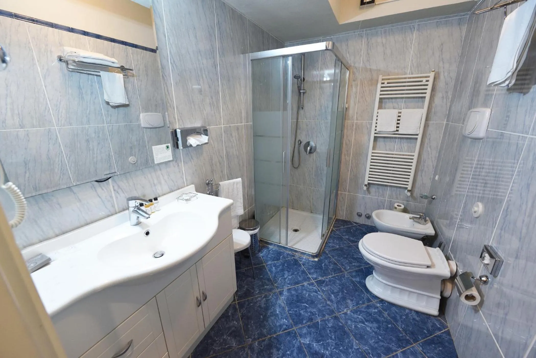 Bathroom in Relais La Corte di Cloris