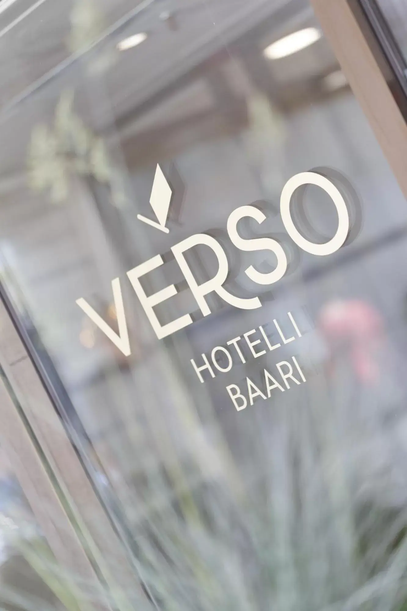 Property logo or sign in Hotel Verso