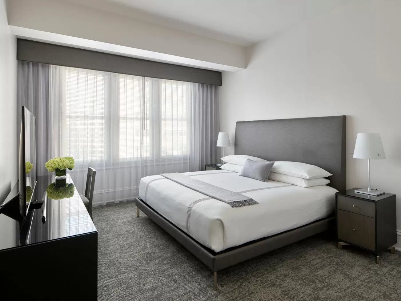 Bed in AKA Rittenhouse Square