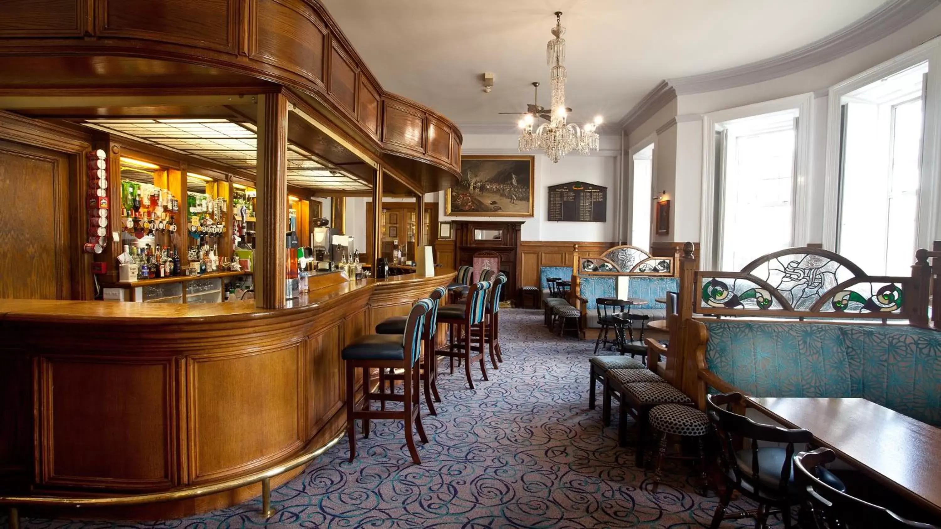 Lounge or bar, Restaurant/Places to Eat in The Lucan Spa Hotel