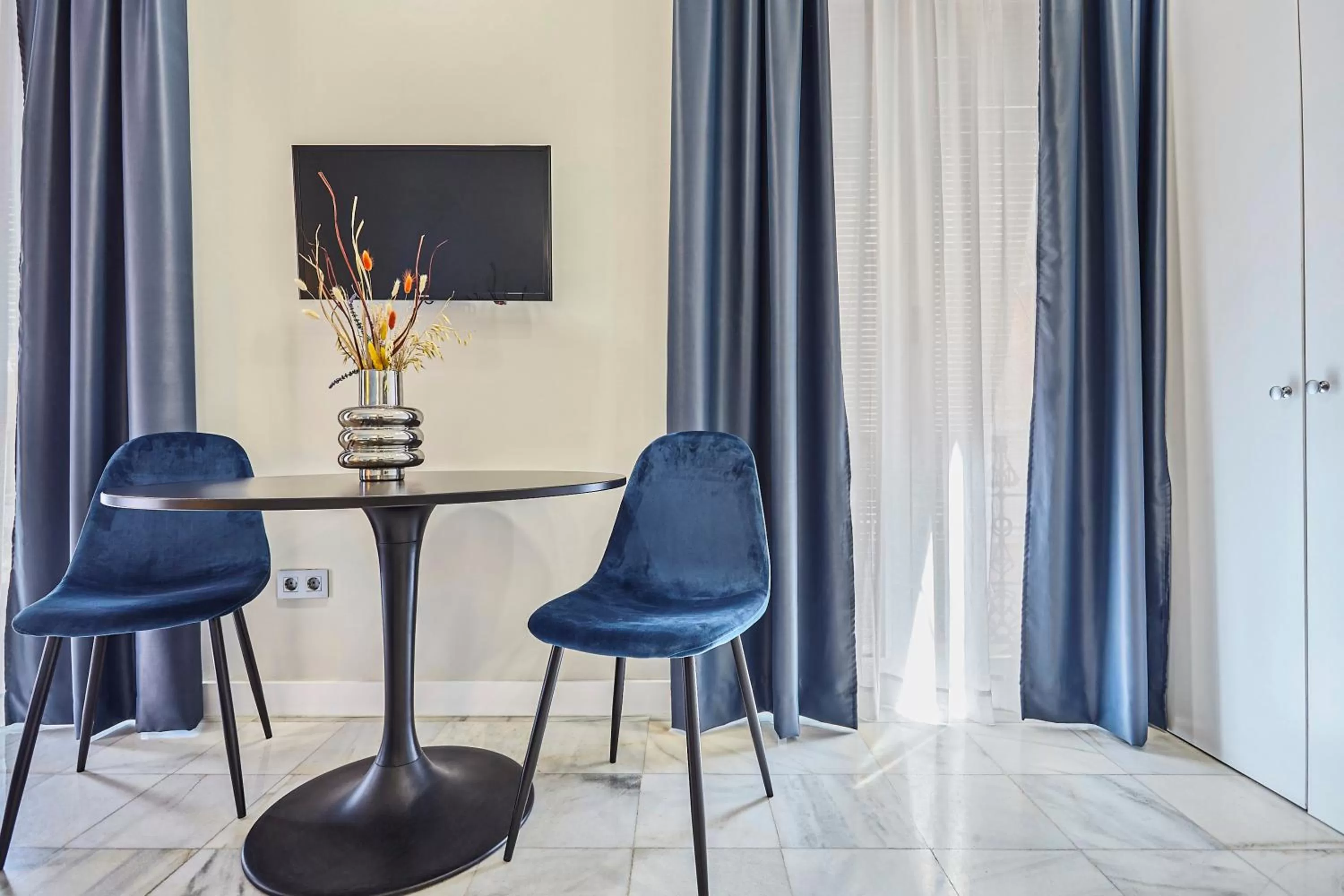 Seating Area in Hello Alicante Apartamentos