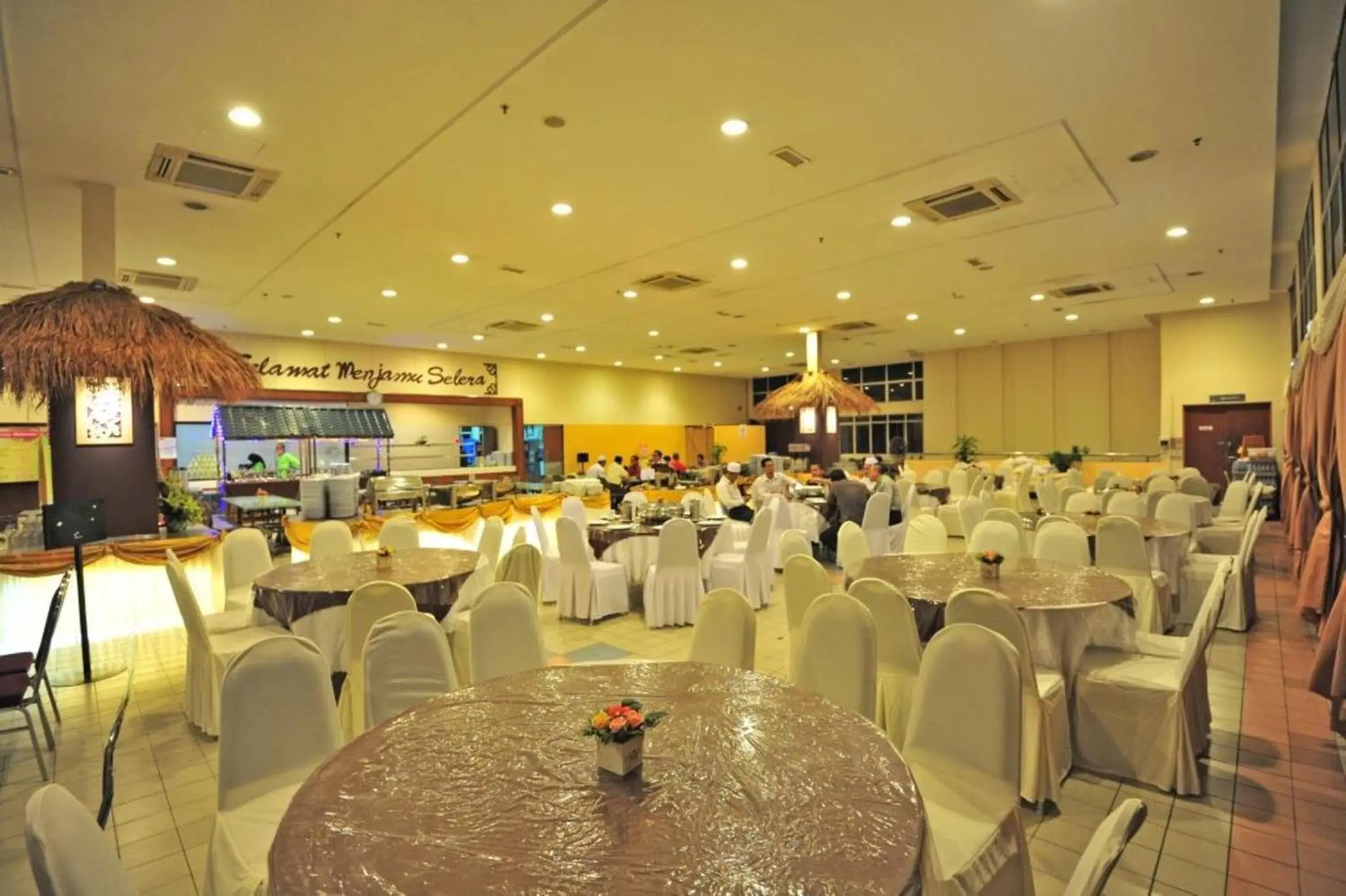 Restaurant/places to eat, Banquet Facilities in Th Hotel - Kelana Jaya